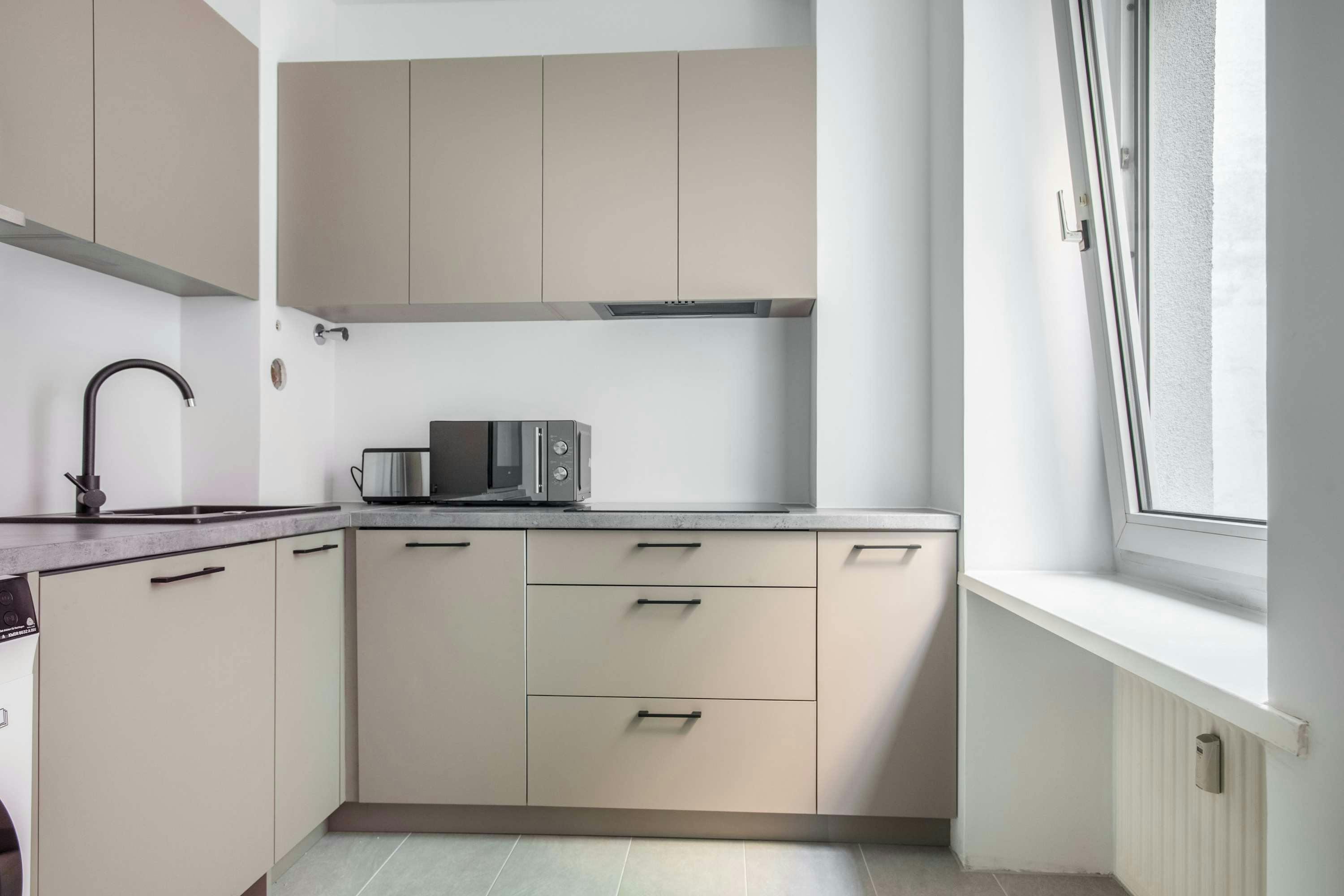 1-Bedroom Apartment in Pestalozzistraße, Berlin (1736147) room image 10