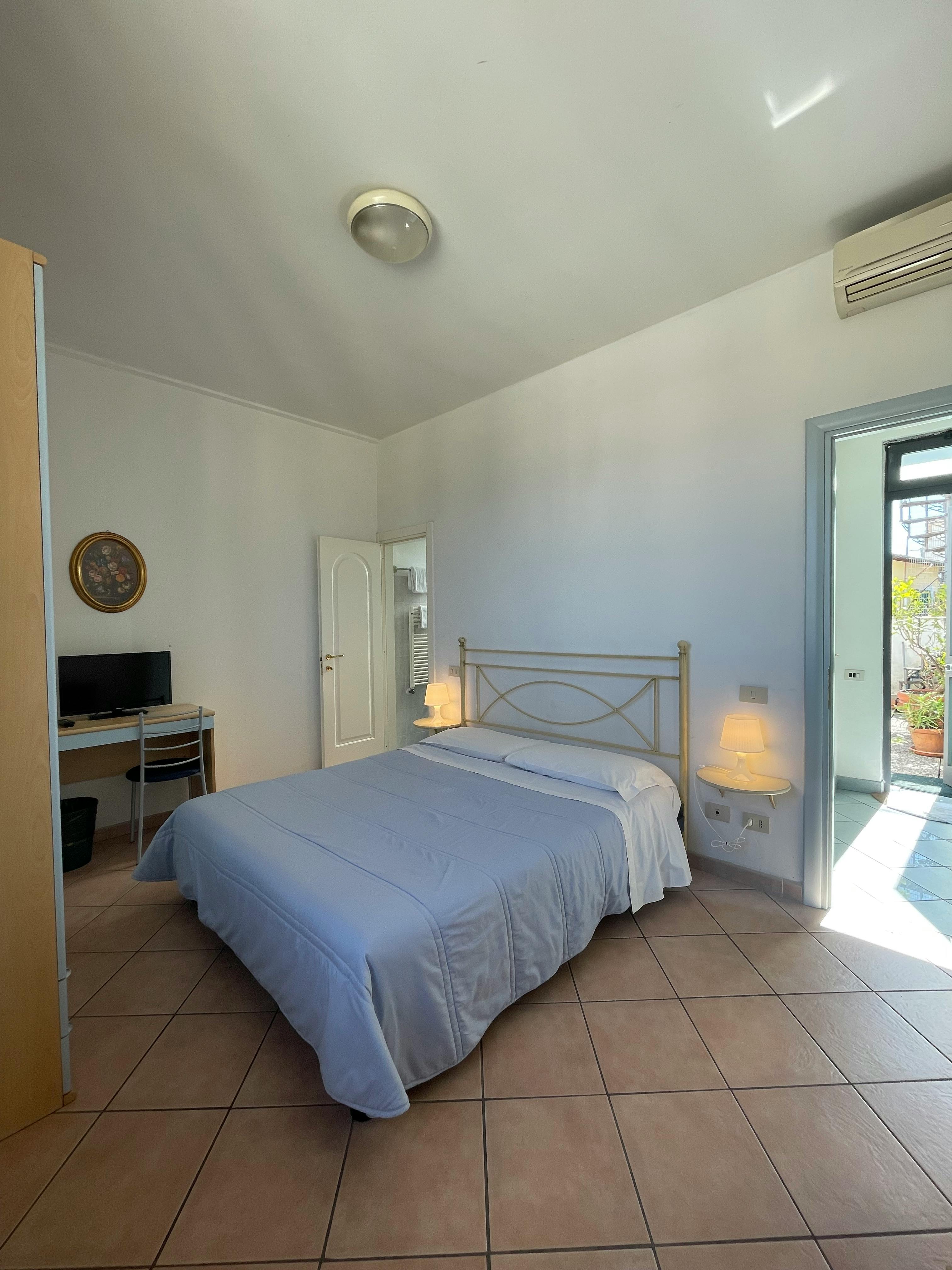 Private room in Via dello Steccuto, Florence (1736181) ROOM