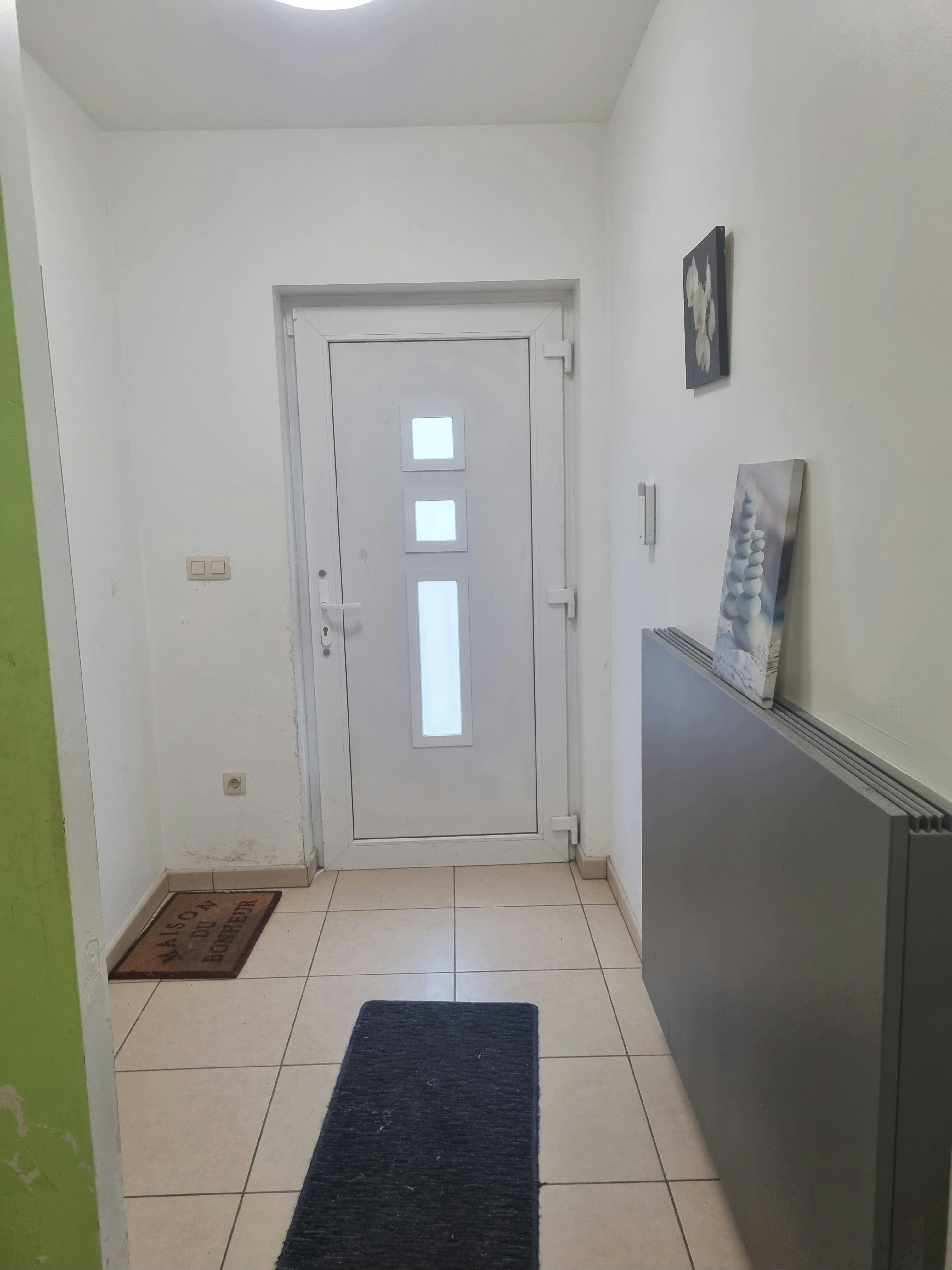 Private room for rent for €385 per month in La Louvière, Rue lait Beurré