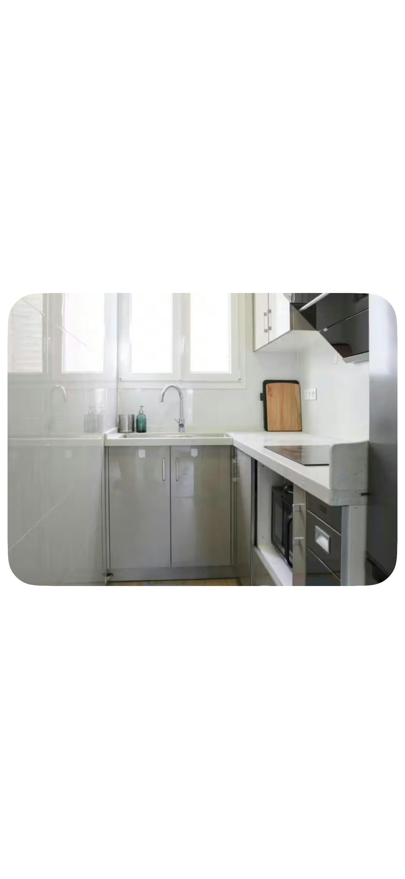 2-Bedroom Apartment in Boulevard de Magenta, Paris (1736254) ROOM 2