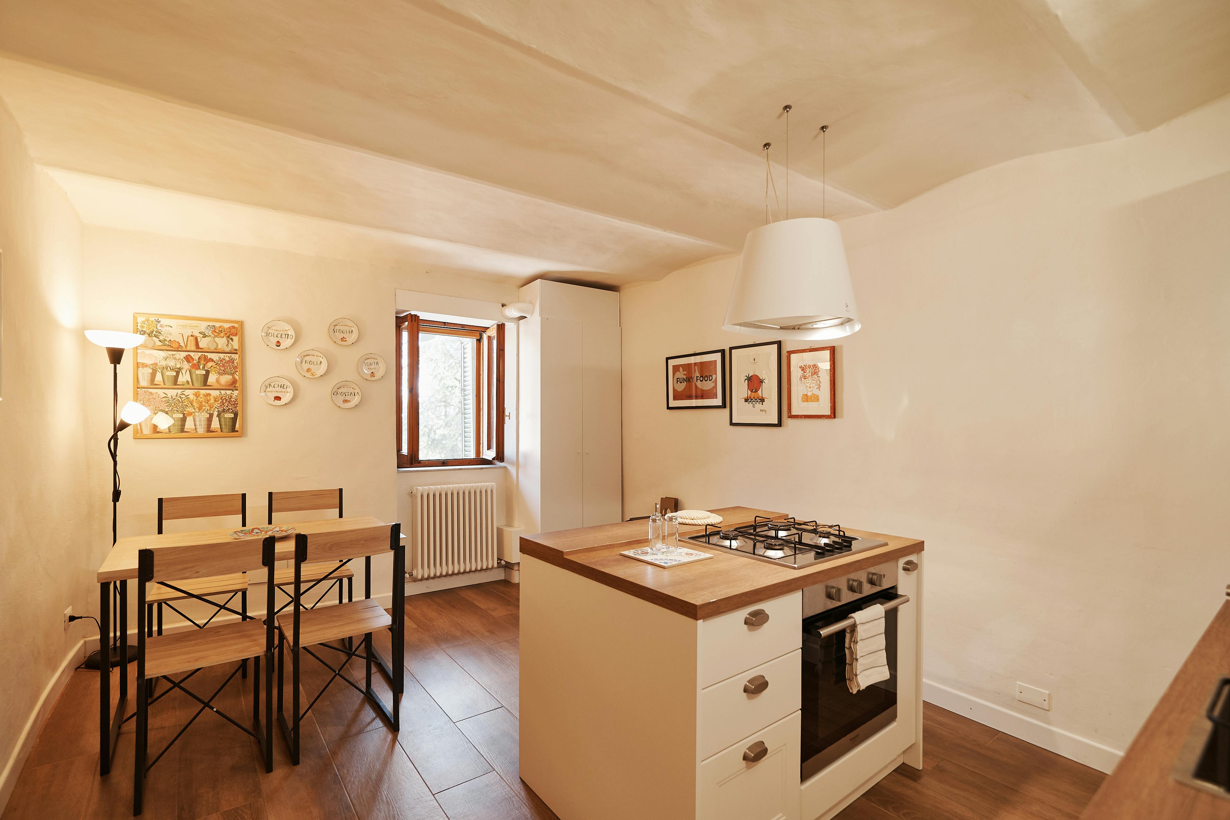 1-Bedroom Apartment in Via del Canerino, Perugia (1736271) ROOM 2