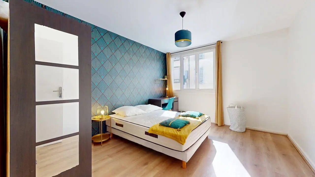 Private room in Rue Victor Hugo, Clermont-Ferrand (1736278) ROOM 1