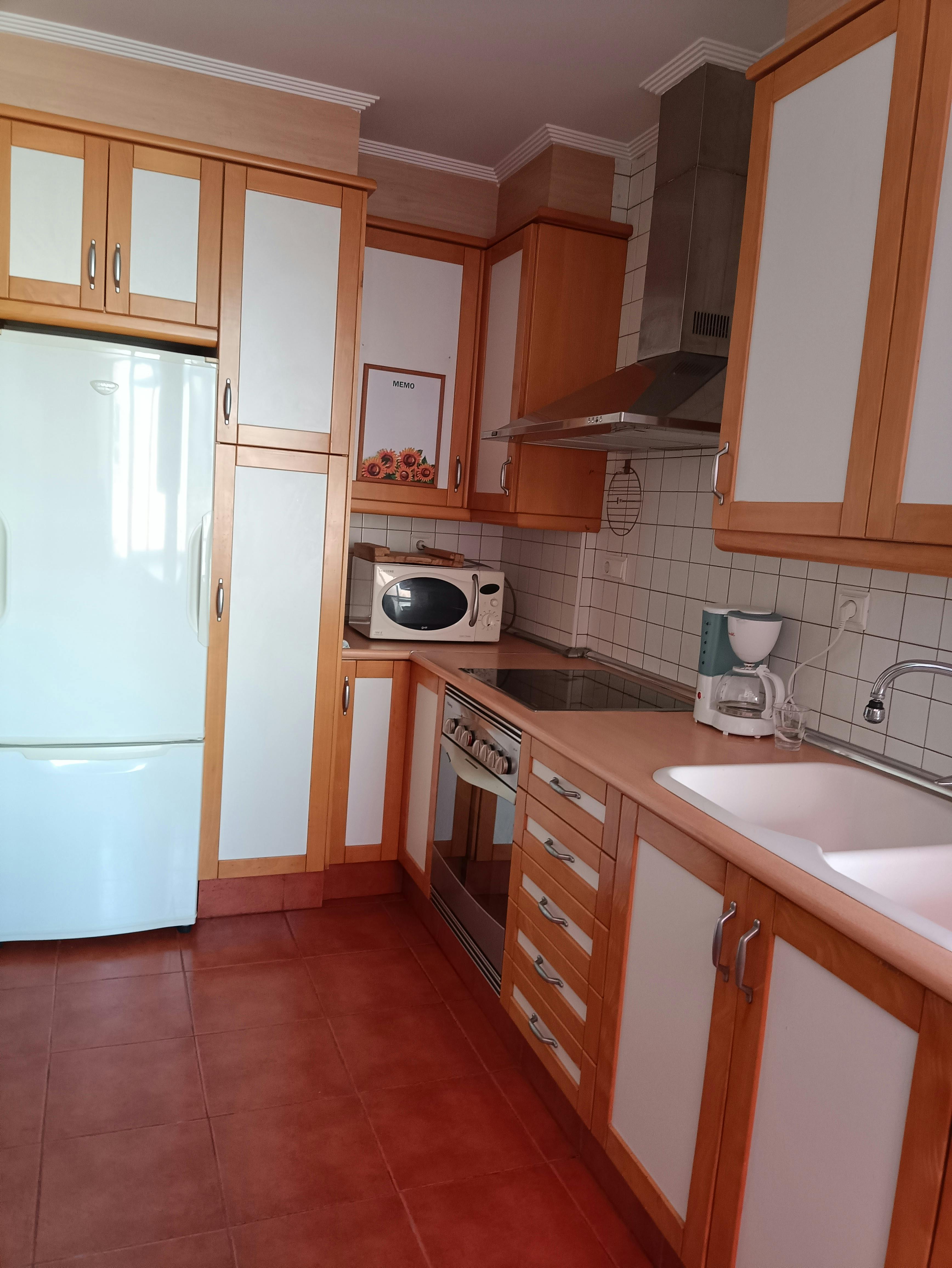 1-Bedroom Apartment in Carrer de Pepita, Valencia (1736297) ROOM 2