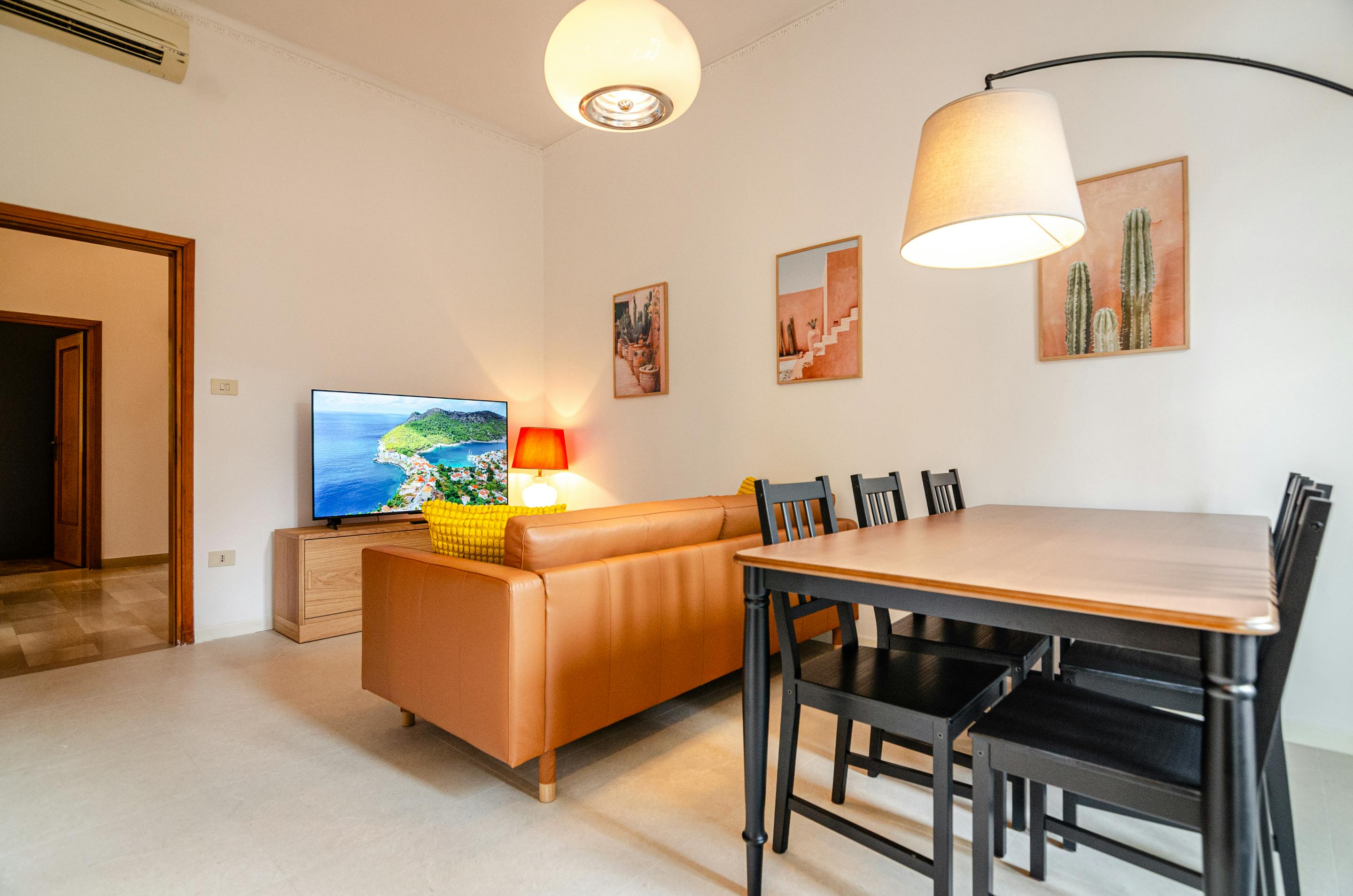 4-Bedroom Apartment in Via Antonio Zanolini, Bologna (1736303) ROOM