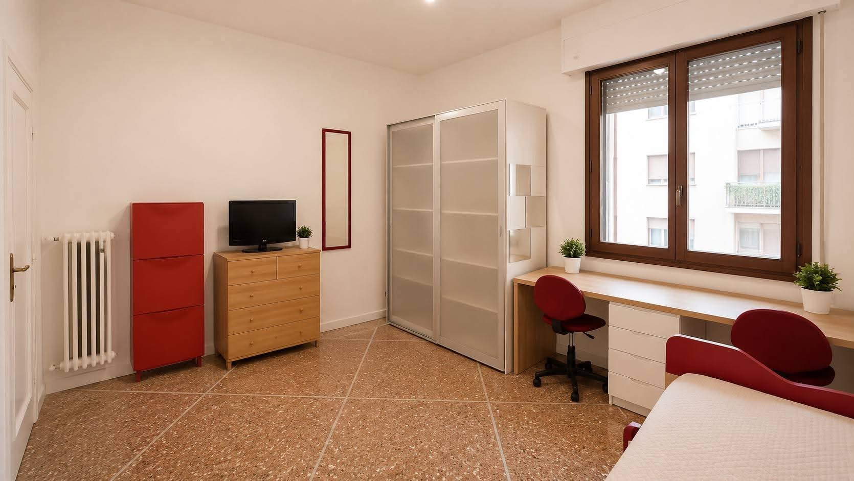Private room in Via del Porto, Bologna (1736307) ROOM 1