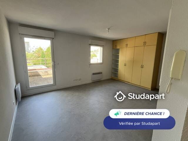 Lägenhet att hyra för 525 € i månaden i Valence, Route de Romans
