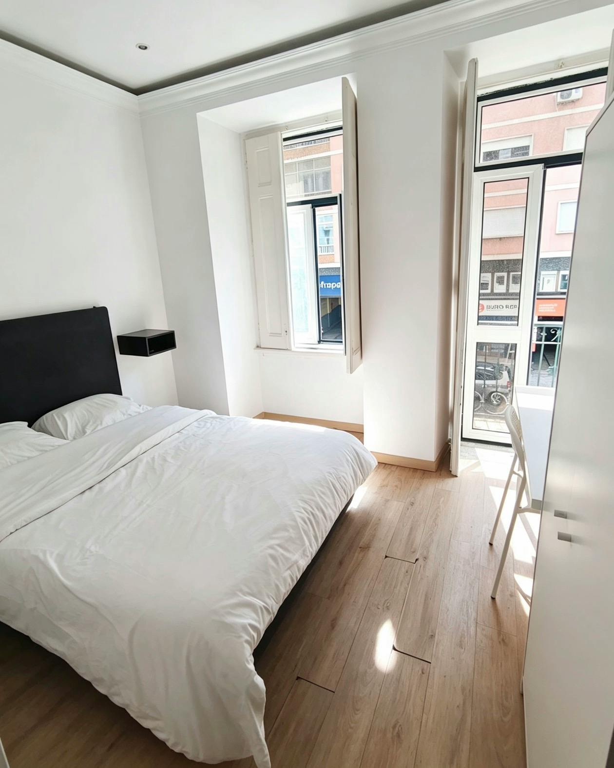 Appartamento in affitto a 680 € al mese a Lisbon, Rua Luciano Cordeiro