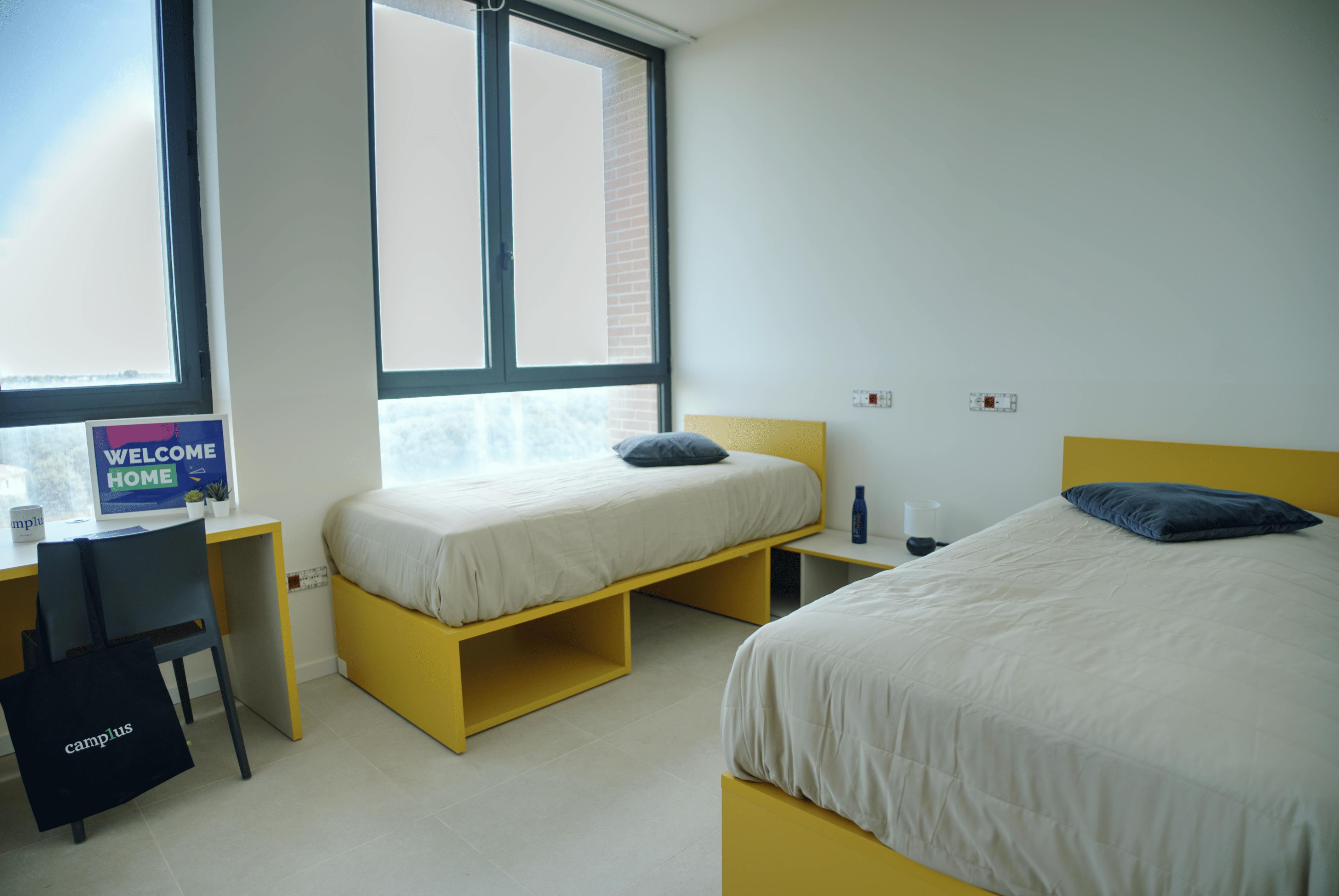 Gedeelde kamer te huur voor € 400 per maand in Ferrara, Via Darsena