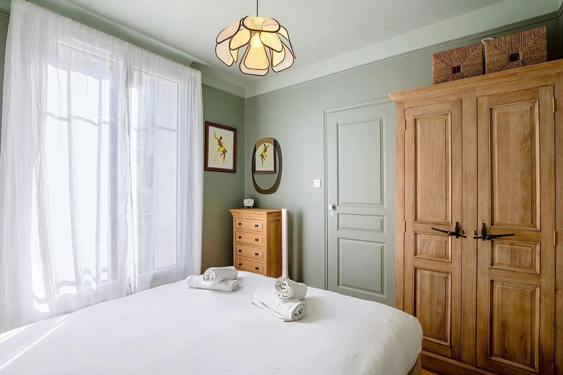 1-Bedroom Apartment in Rue Brancion, Paris (1736493) room image 10