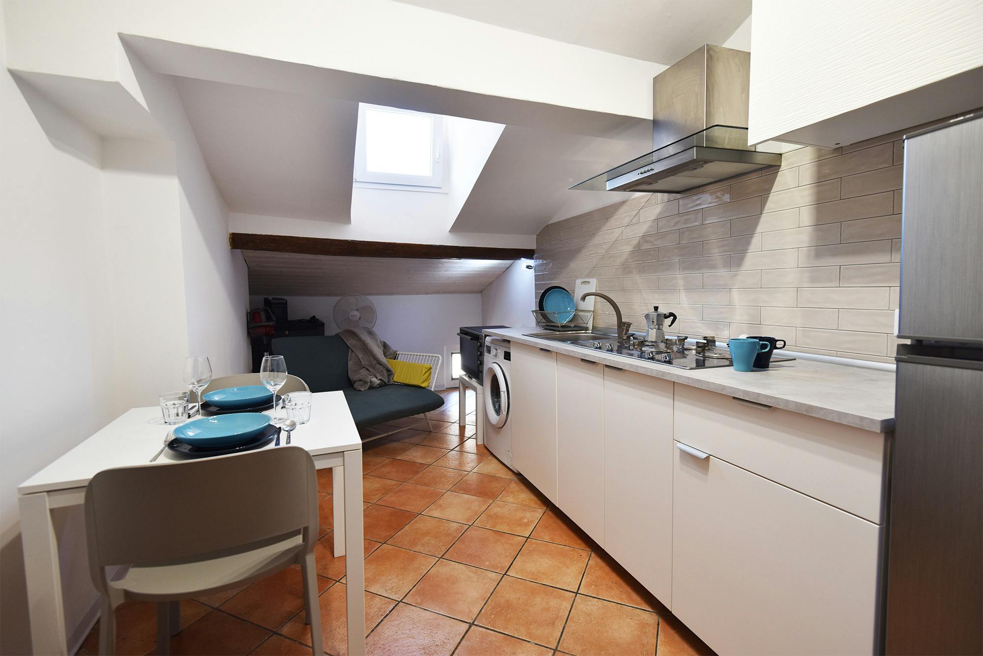 Studio à louer pour 500 €/mois à Bologna, Via Alessandro Tiarini