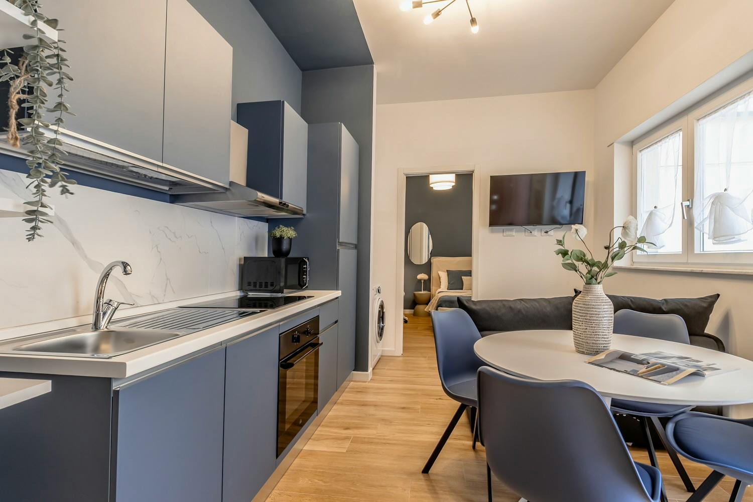 1-Bedroom Building in Via San Bernardino, Turin (1736562) ROOM