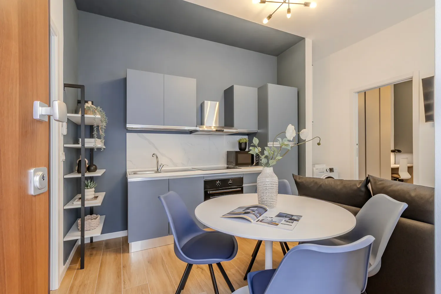 1-Bedroom Building in Via San Bernardino, Turin (1736562) ROOM 1