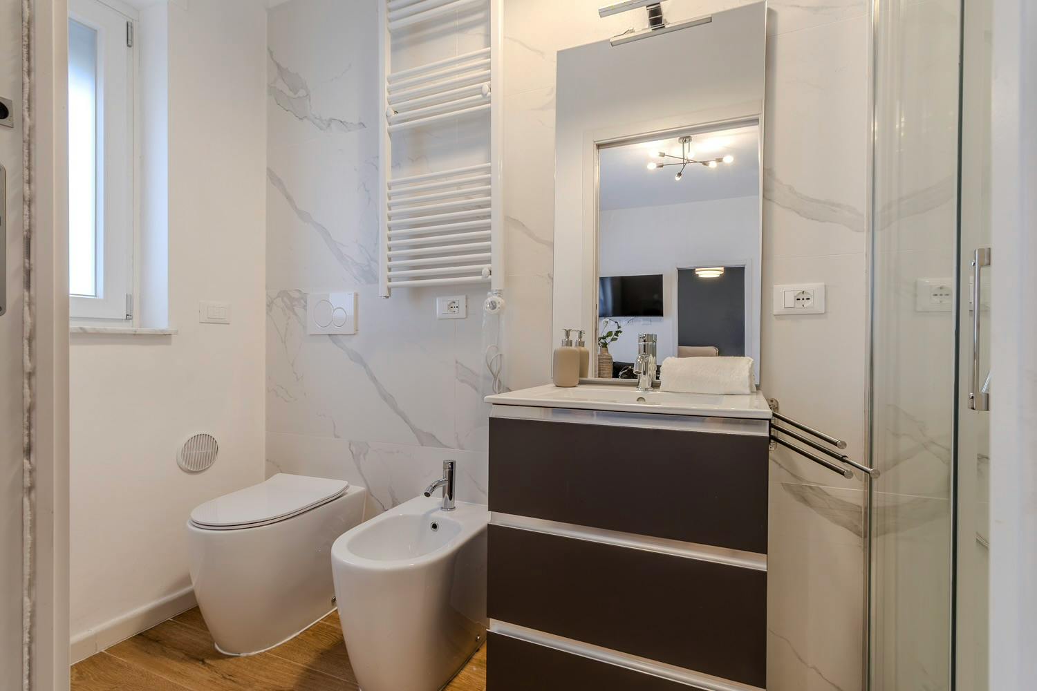 1-Bedroom Building in Via San Bernardino, Turin (1736562) room image 10
