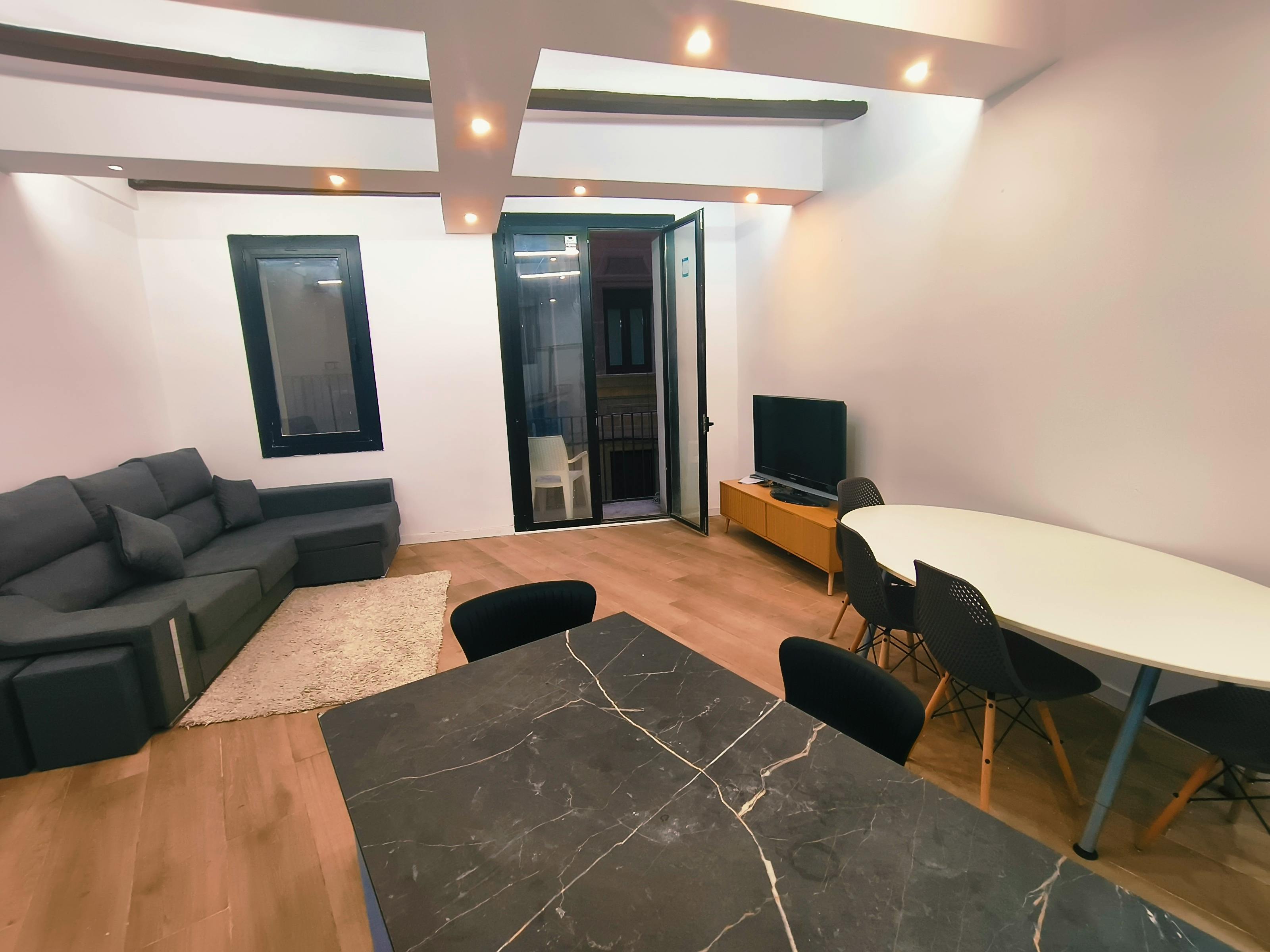 2-Bedroom Building in Carrer de la Boqueria, Barcelona (1736587) COMMON_AREA 2