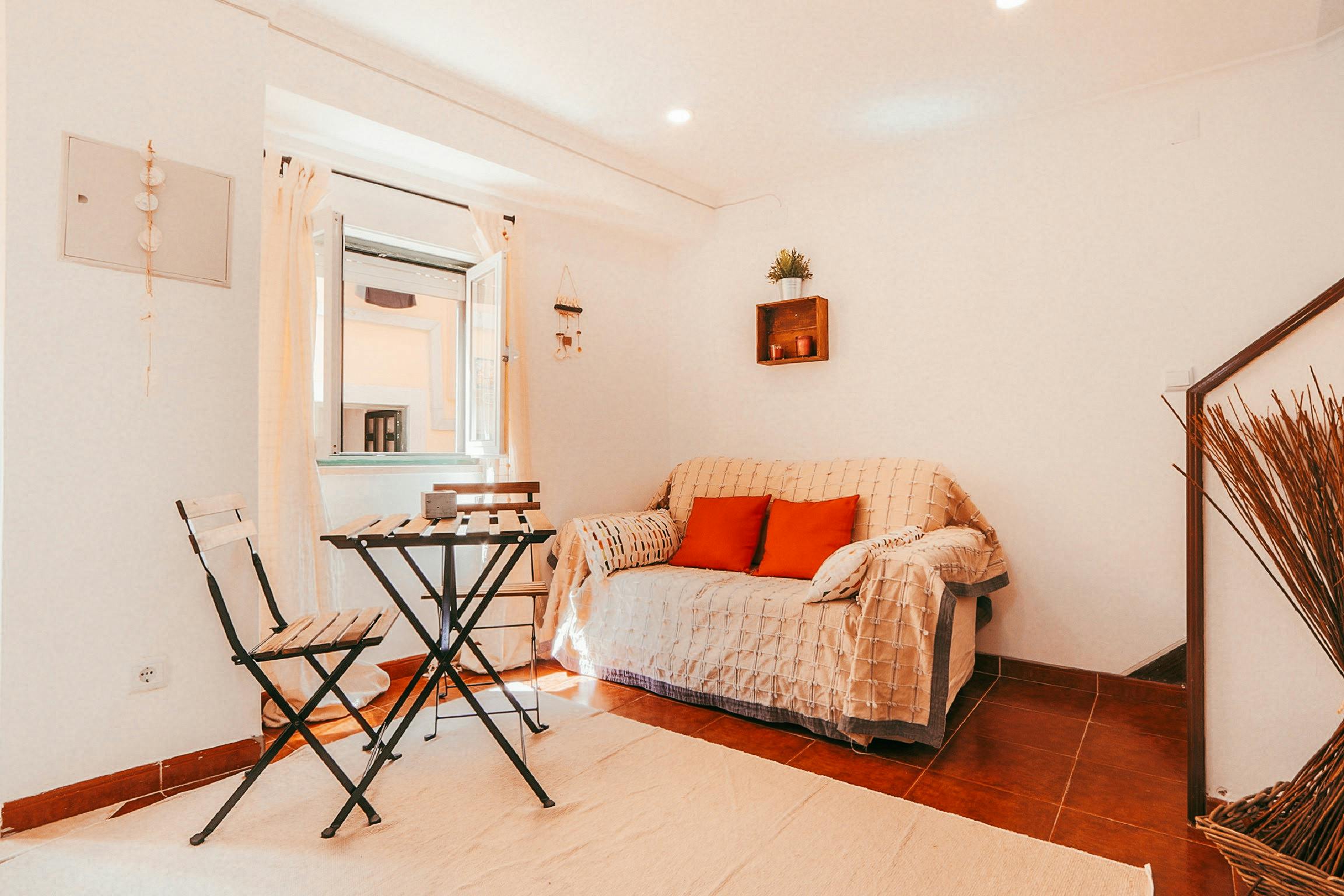 1-Bedroom Apartment in Rua Paz à Ajuda, Lisbon (1736615) ROOM 1
