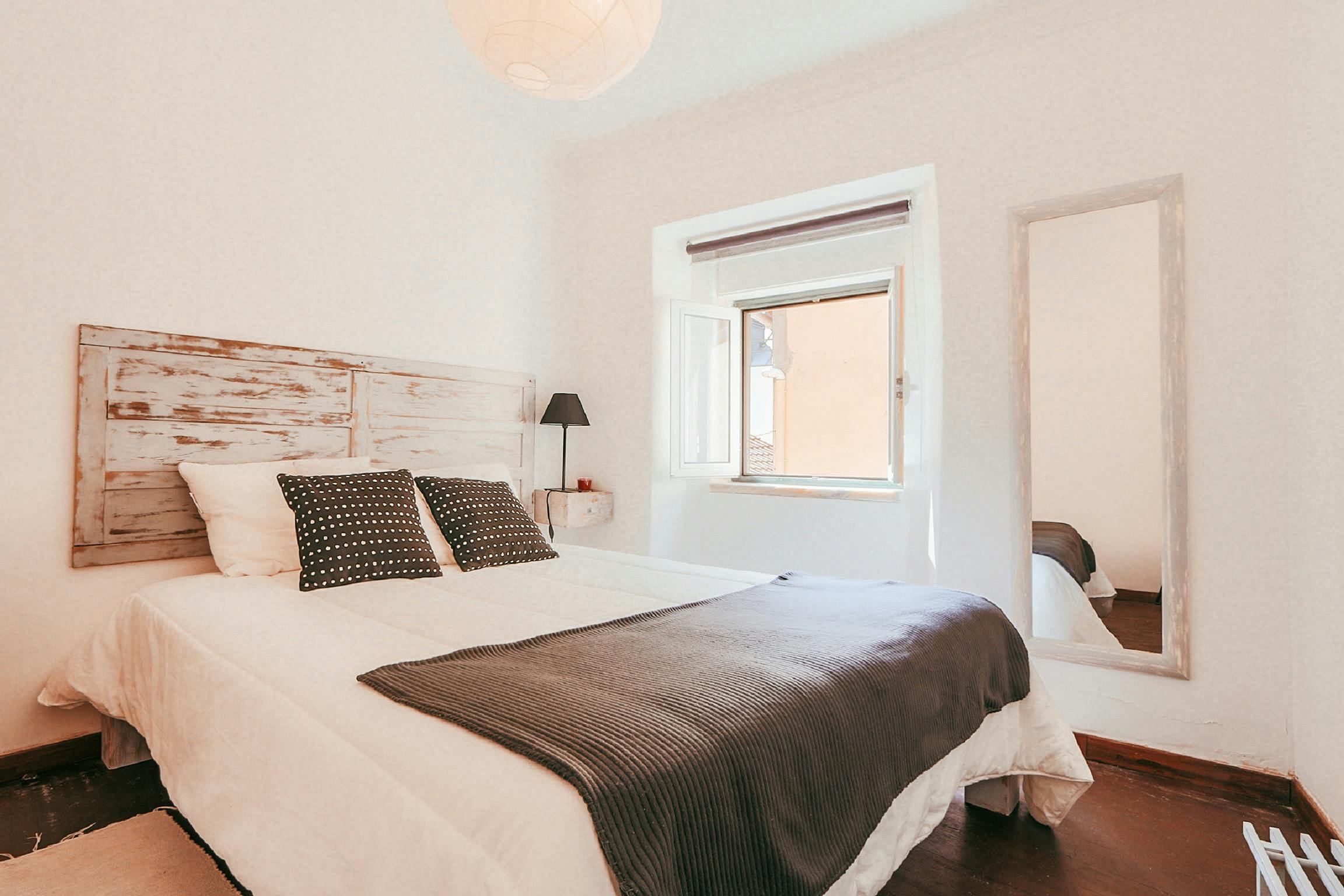 1-Bedroom Apartment in Rua Paz à Ajuda, Lisbon (1736615) ROOM