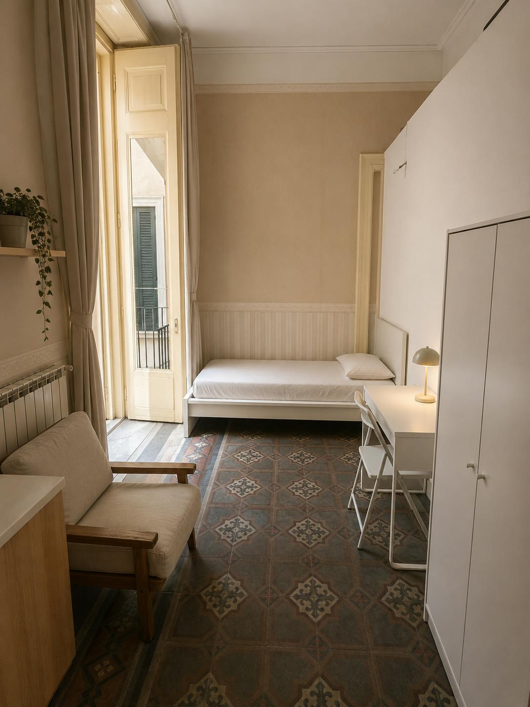 Mieszkanie do wynajęcia za 475 € miesięcznie w mieście Naples, Via Pietro Trinchera