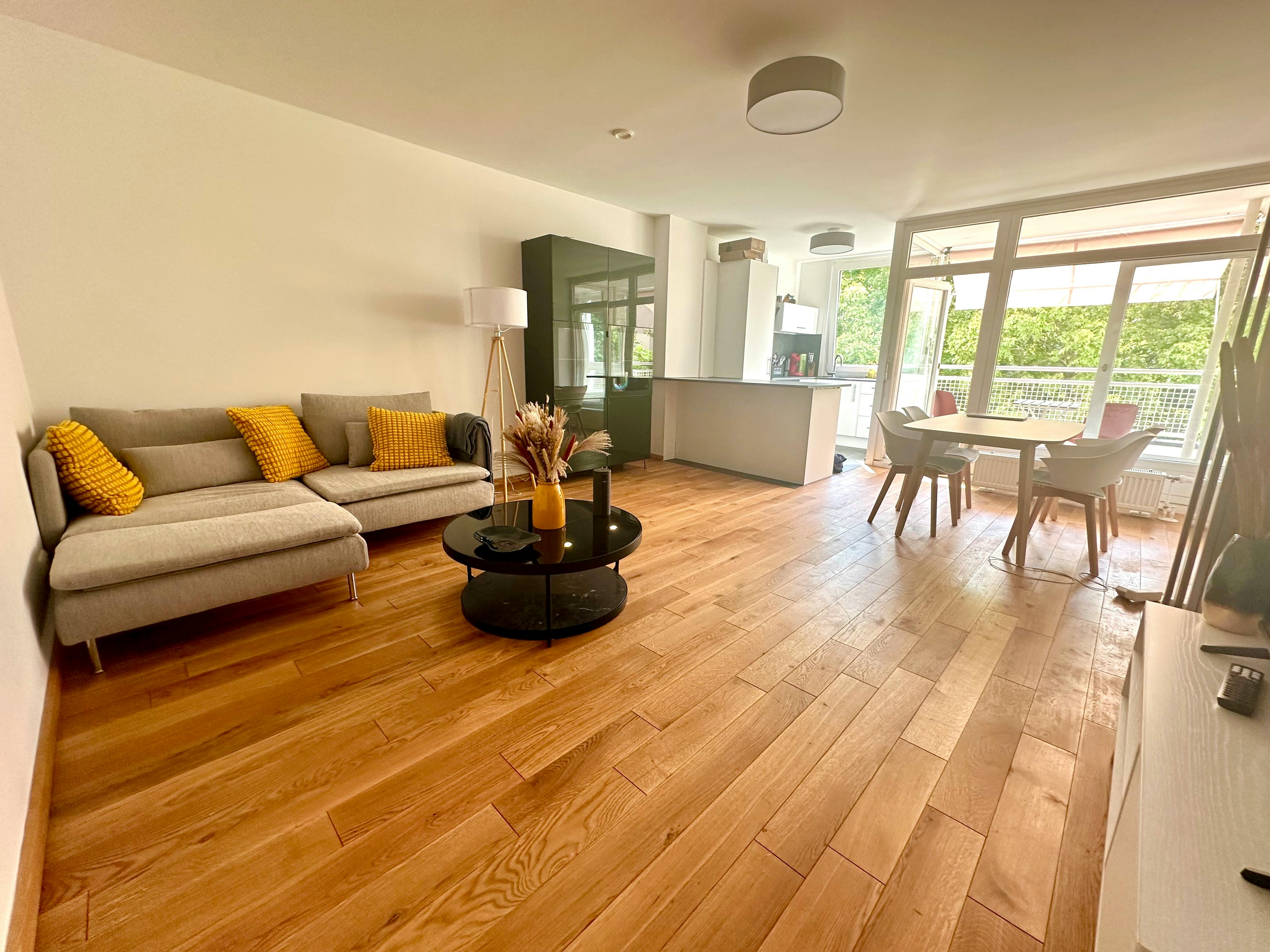 Apartment for rent for €1,950 per month in Berlin, Kleiststraße