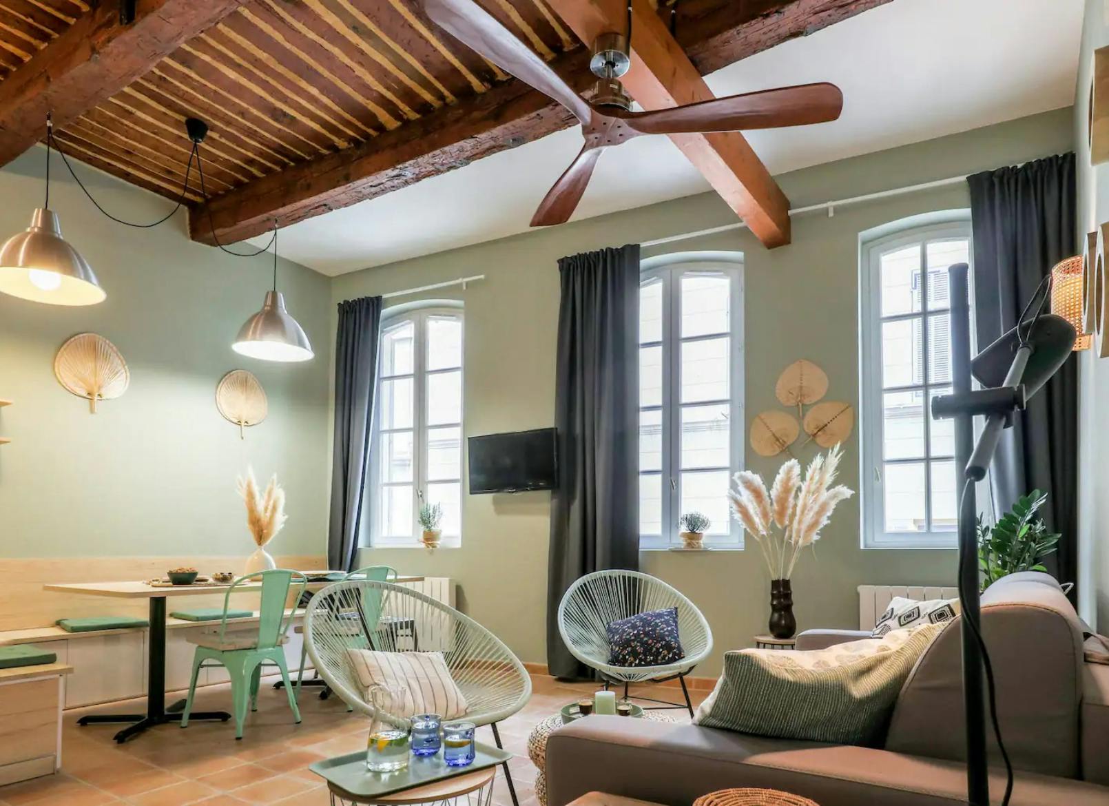 Apartamento en alquiler por 1800 € al mes en Marseille, Rue Thubaneau