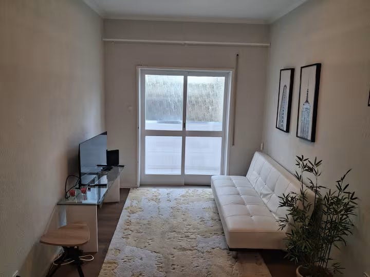 Apartament de închiriat pentru 880 EUR pe lună în Porto, Rua de Antero de Quental