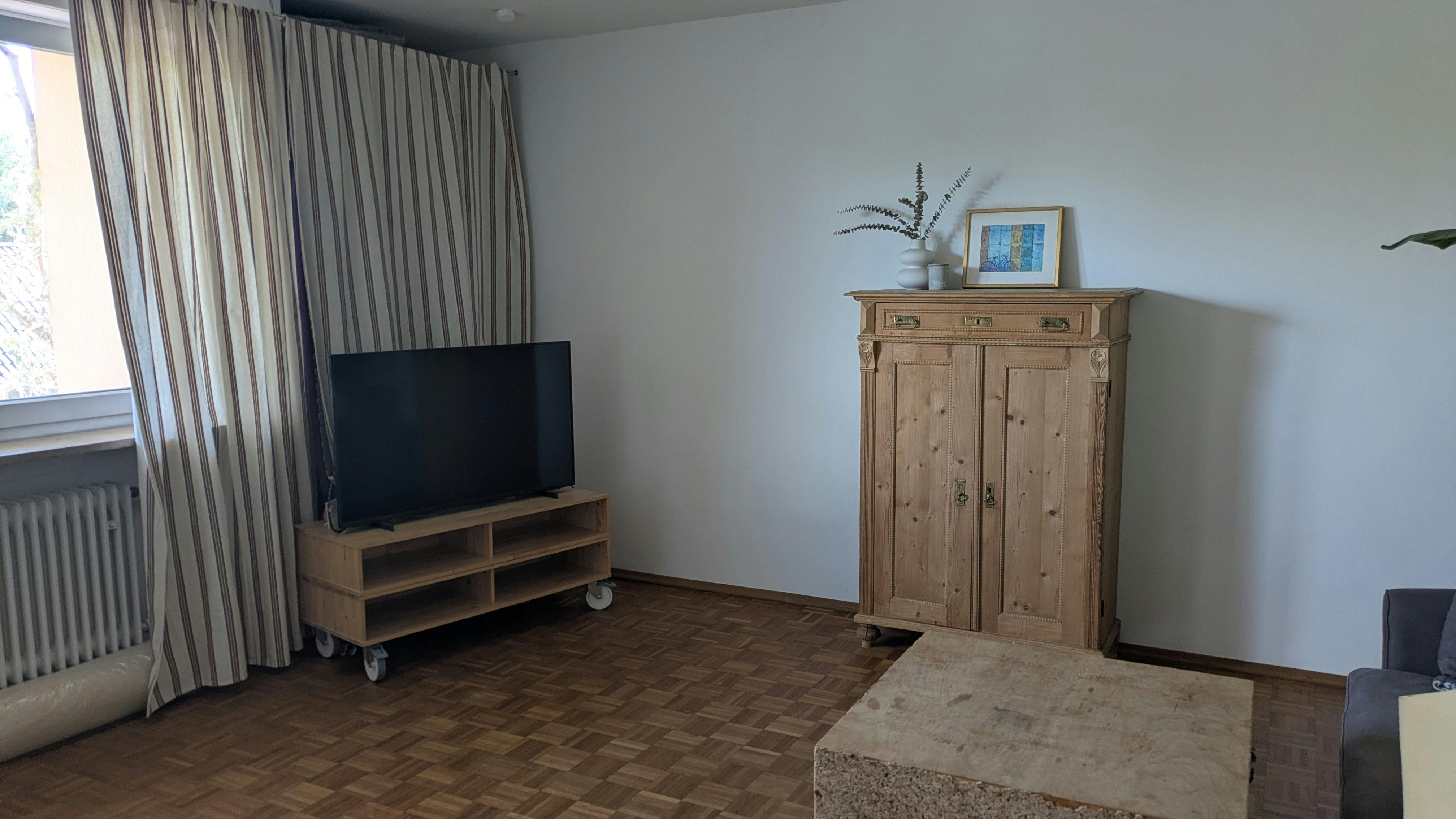 Apartment for rent for €2,100 per month in Munich, Grünwalder Straße