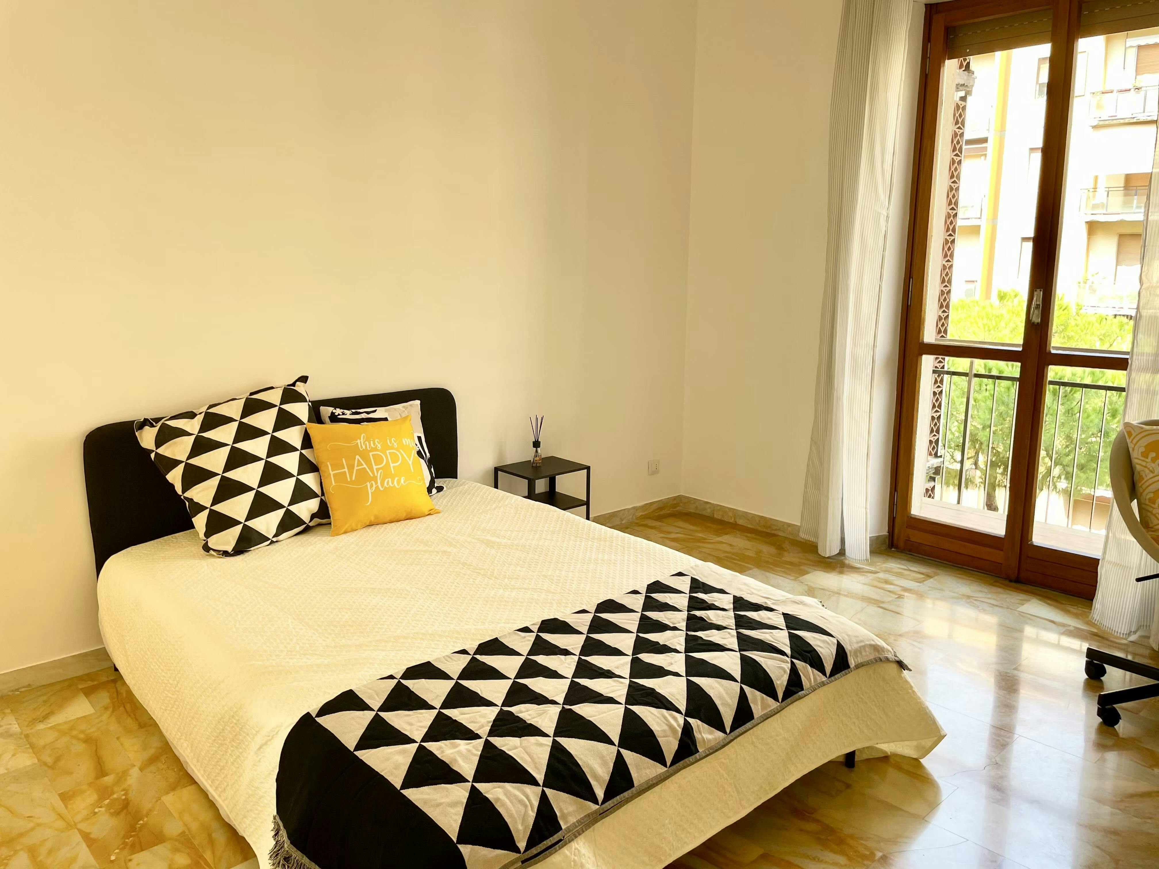 Private room in Via Caduti di Cefalonia, Florence (1737221) room image 2