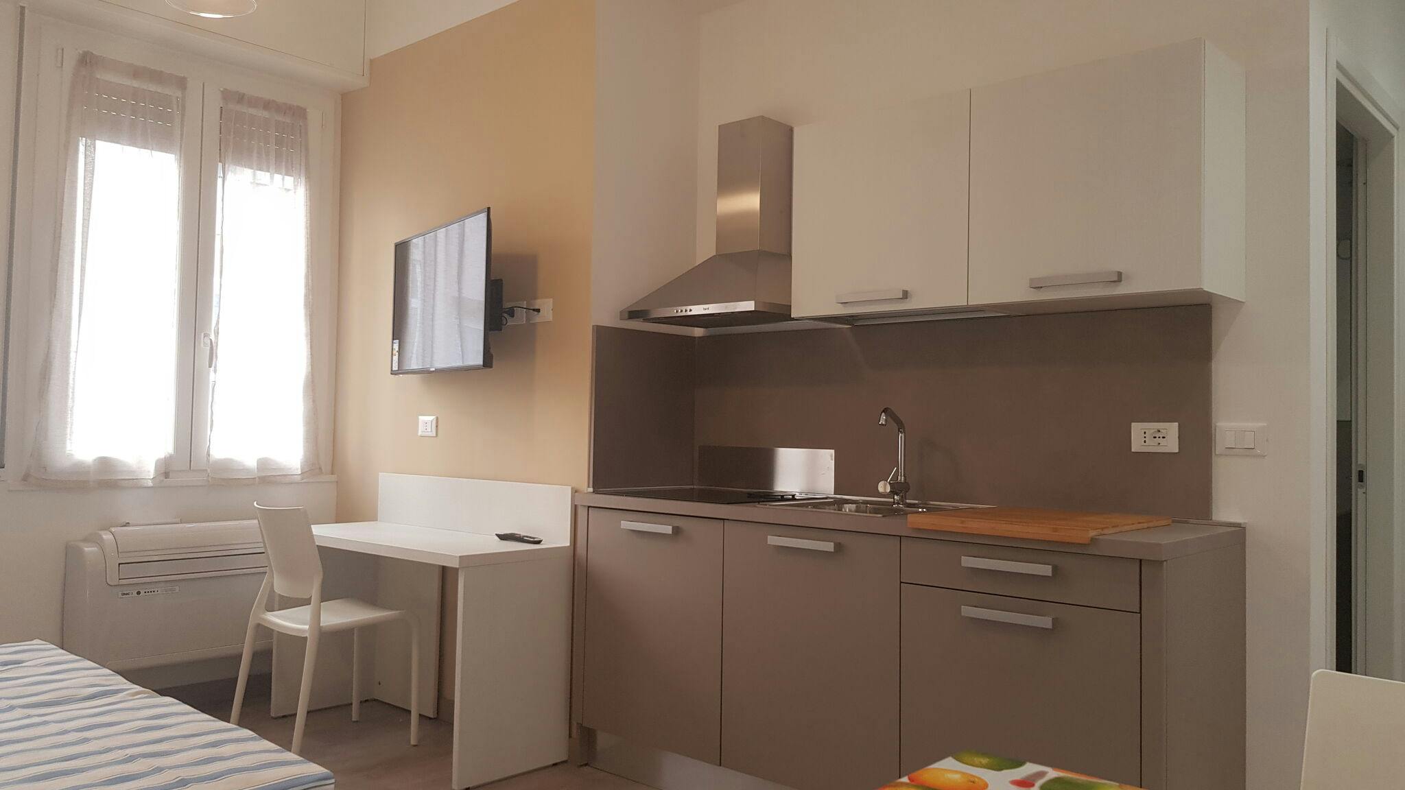 Studio à louer pour 1 €/mois à Savona, Via Bourniquez