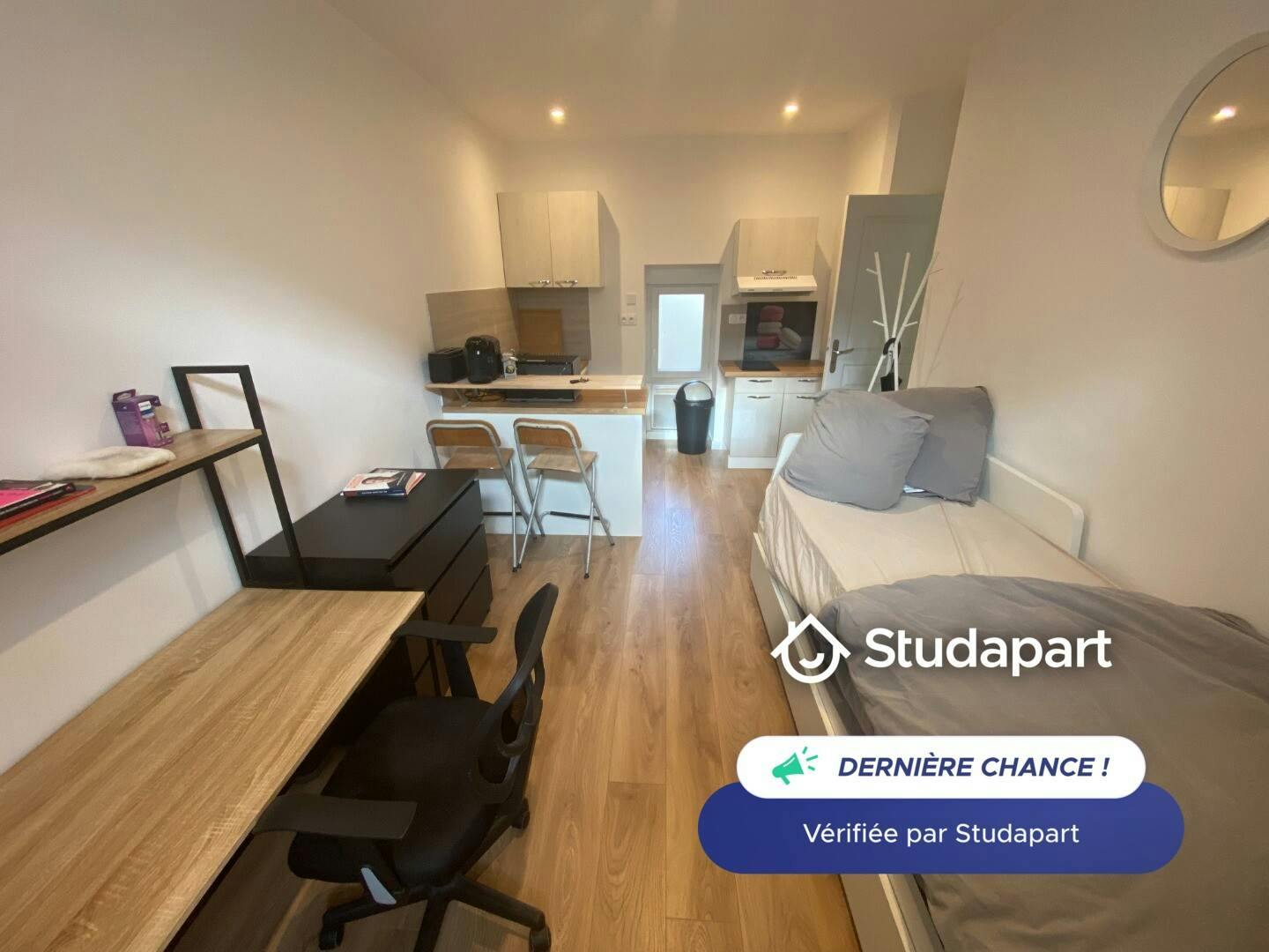 Apartamento para alugar por € 610 por mês em Dijon, Rue d'Ahuy