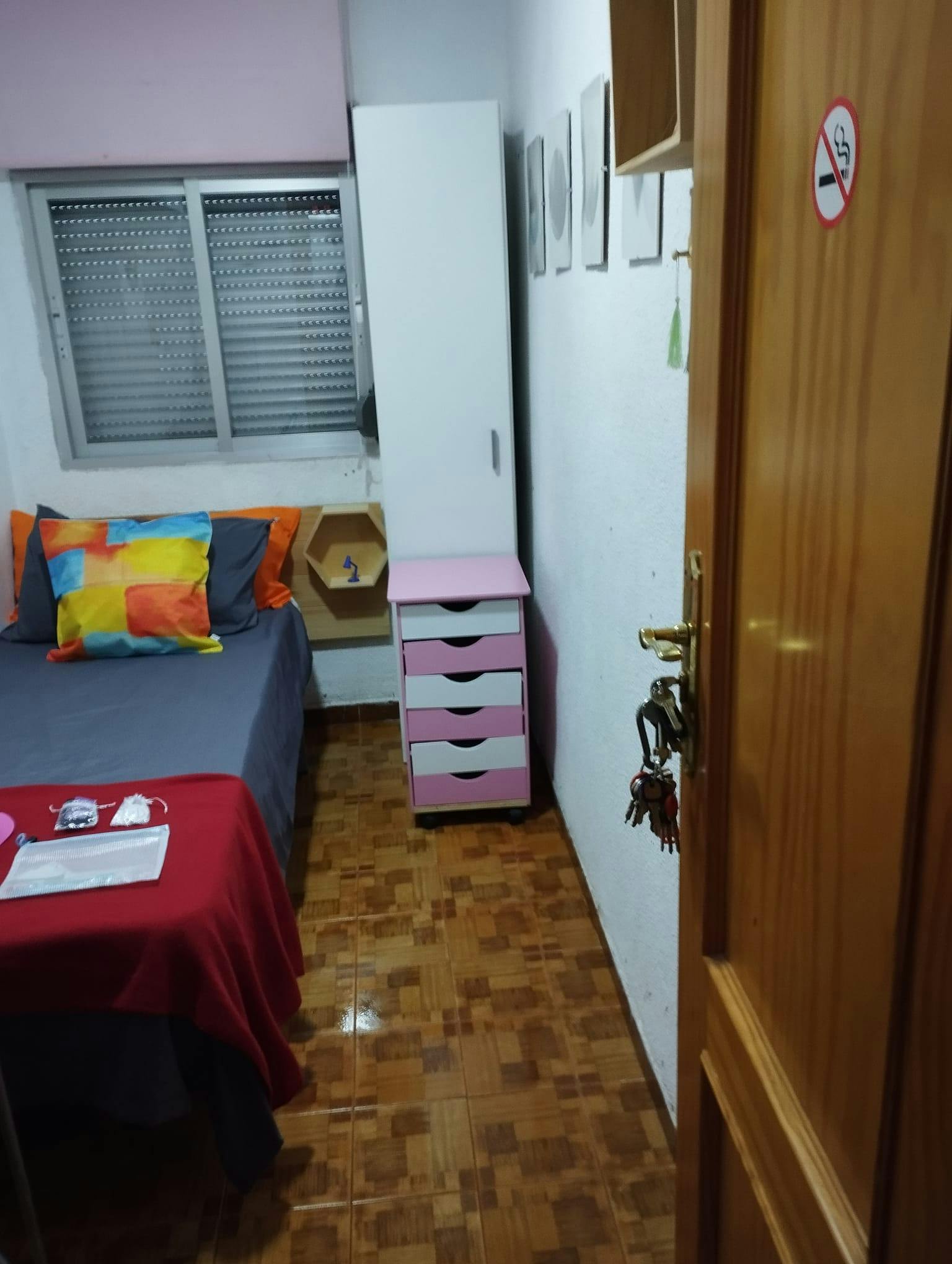 Apartamento en alquiler por 299 € al mes en Jaén, Calle del Padre Poveda