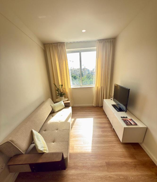 Mieszkanie do wynajęcia za 1760 € miesięcznie w mieście Porto, Rua do Breiner