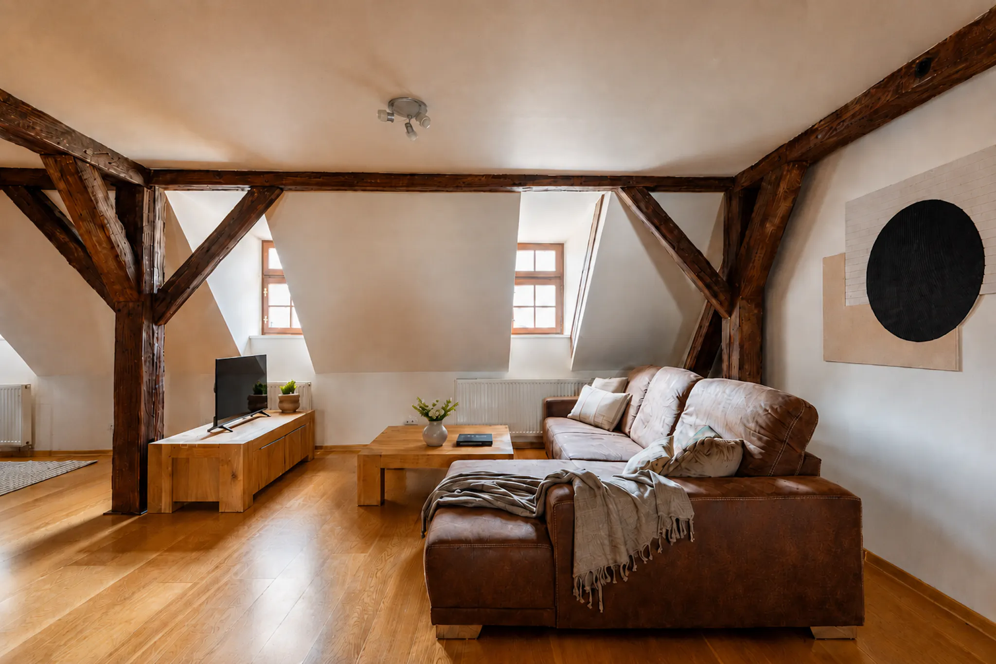 Mostecká, Malá Strana preview