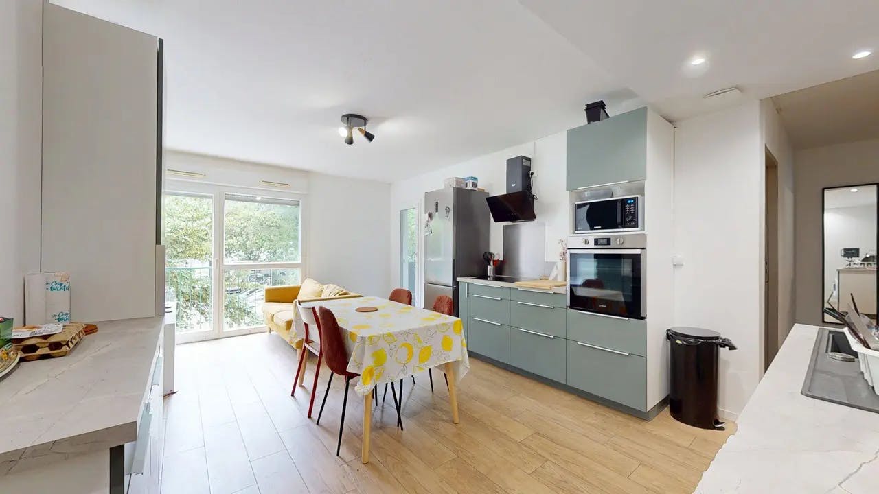 Avenue de la Châtaigneraie, Pessac preview