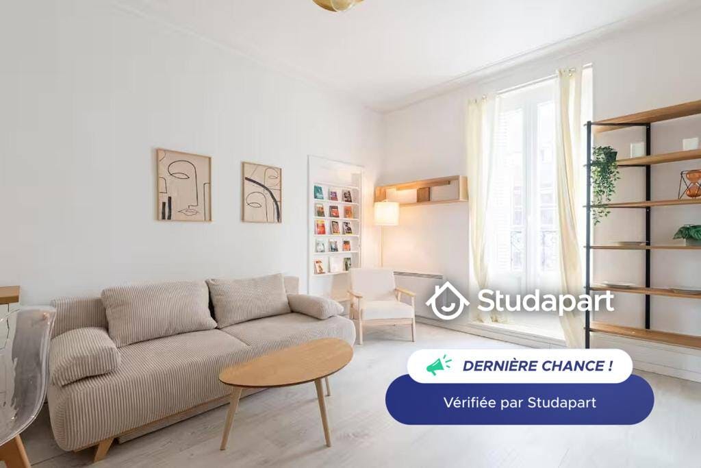 Appartement te huur voor € 790 per maand in Dijon, Rue Joliet