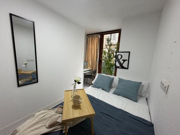 Private room in Calle de Hortaleza, Madrid (1737823) room image 2
