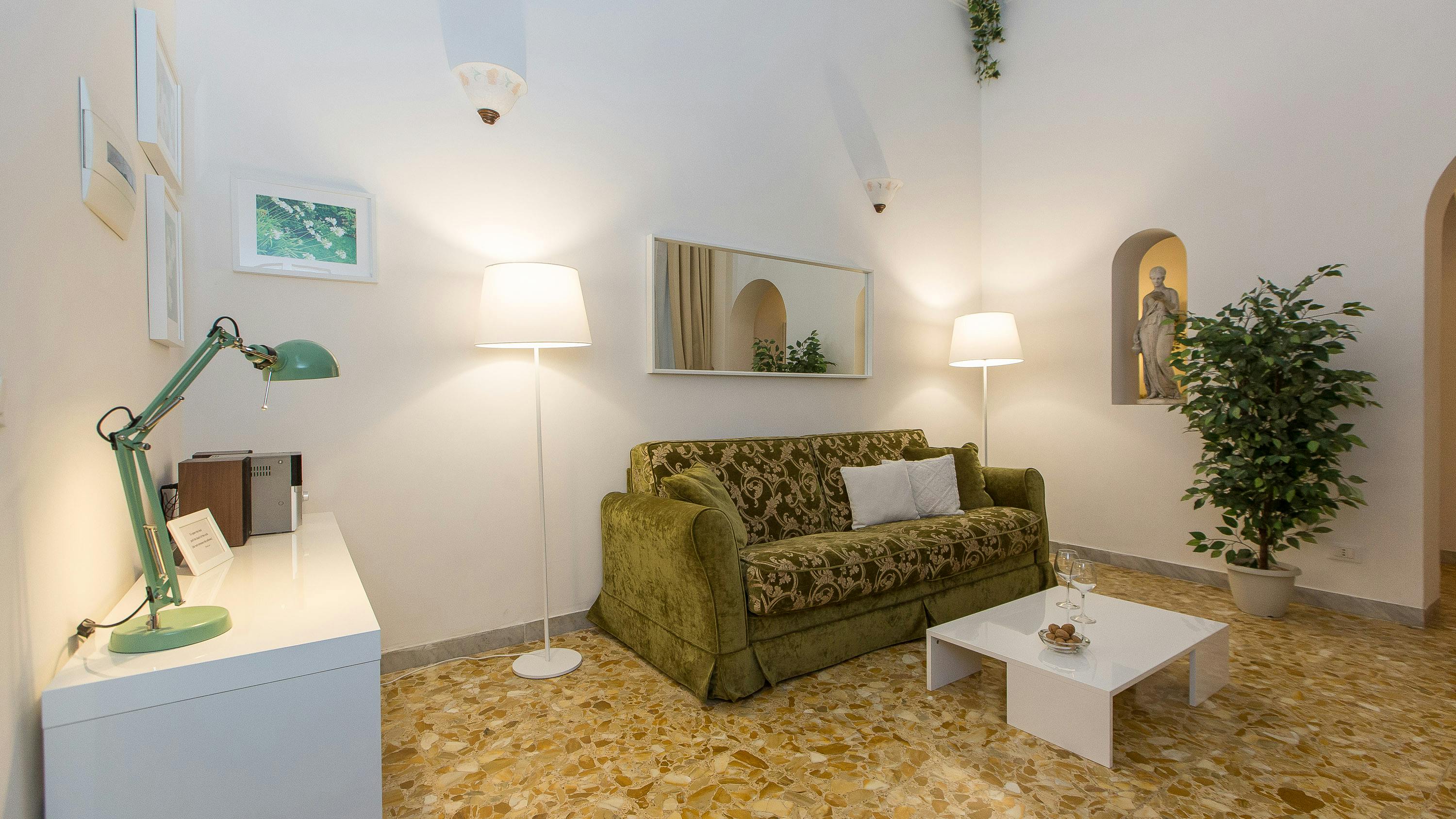 2-Bedroom Apartment in Via Milazzo, Rome (1737856) ROOM 2