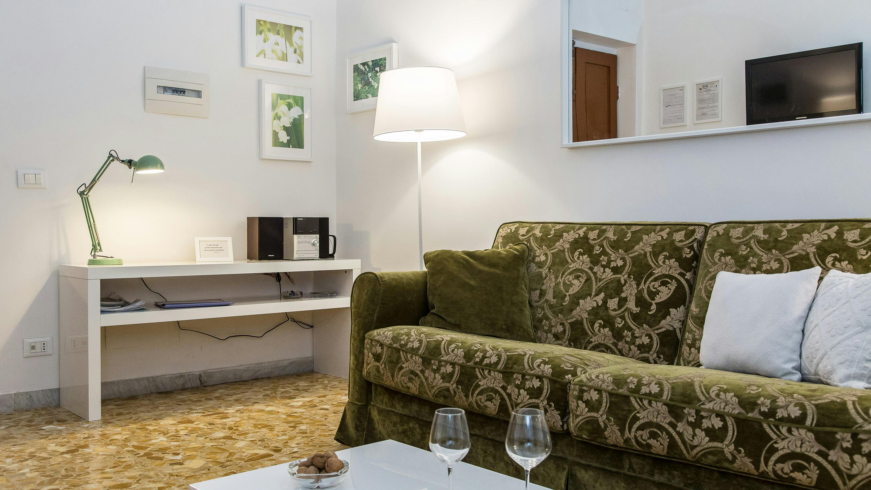 2-Bedroom Apartment in Via Milazzo, Rome (1737856) room image 10
