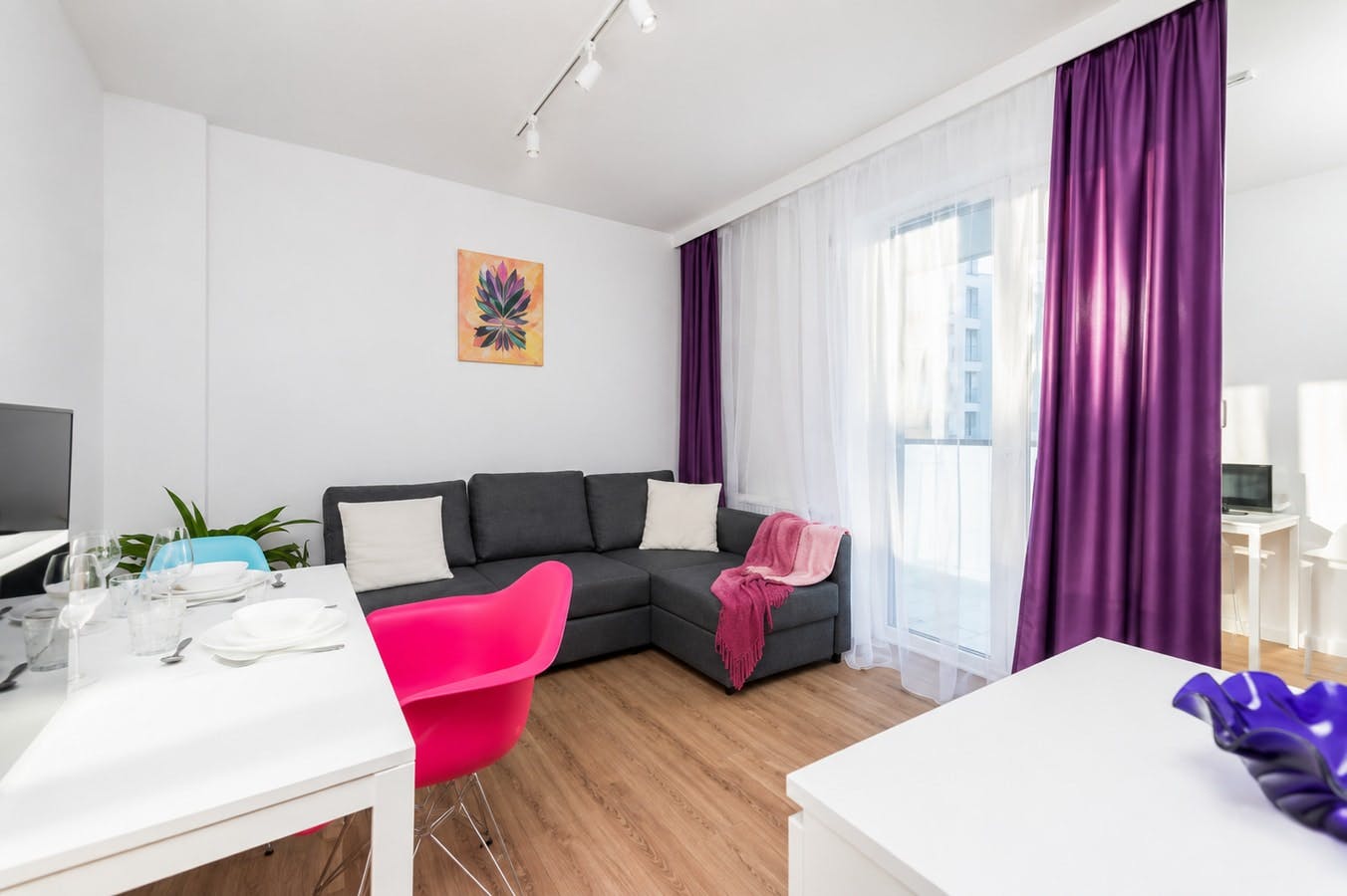 Studio for rent for PLN 3,100 per month in Warsaw, Edwarda Habicha