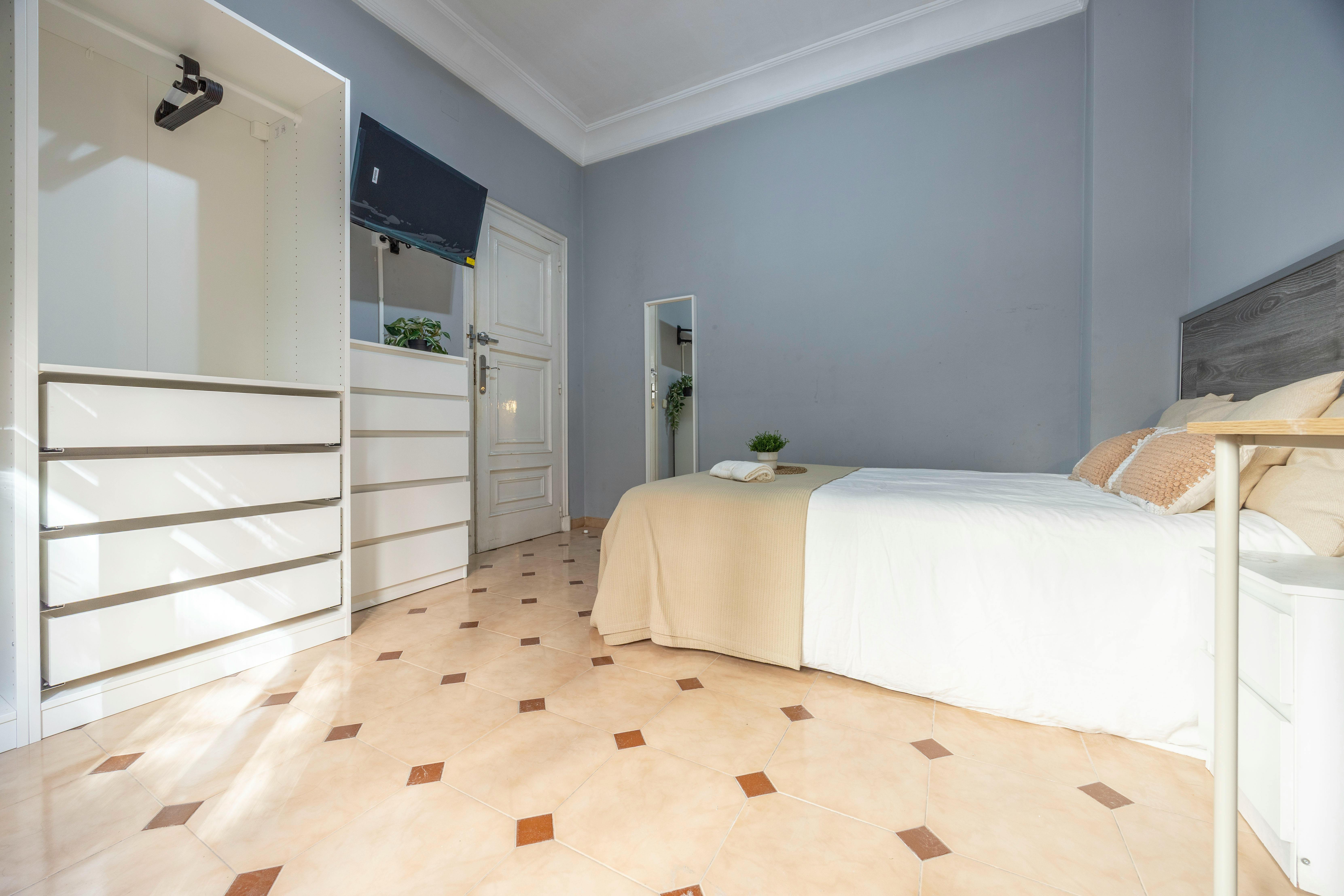 Carrer de Ciscar, Valencia preview