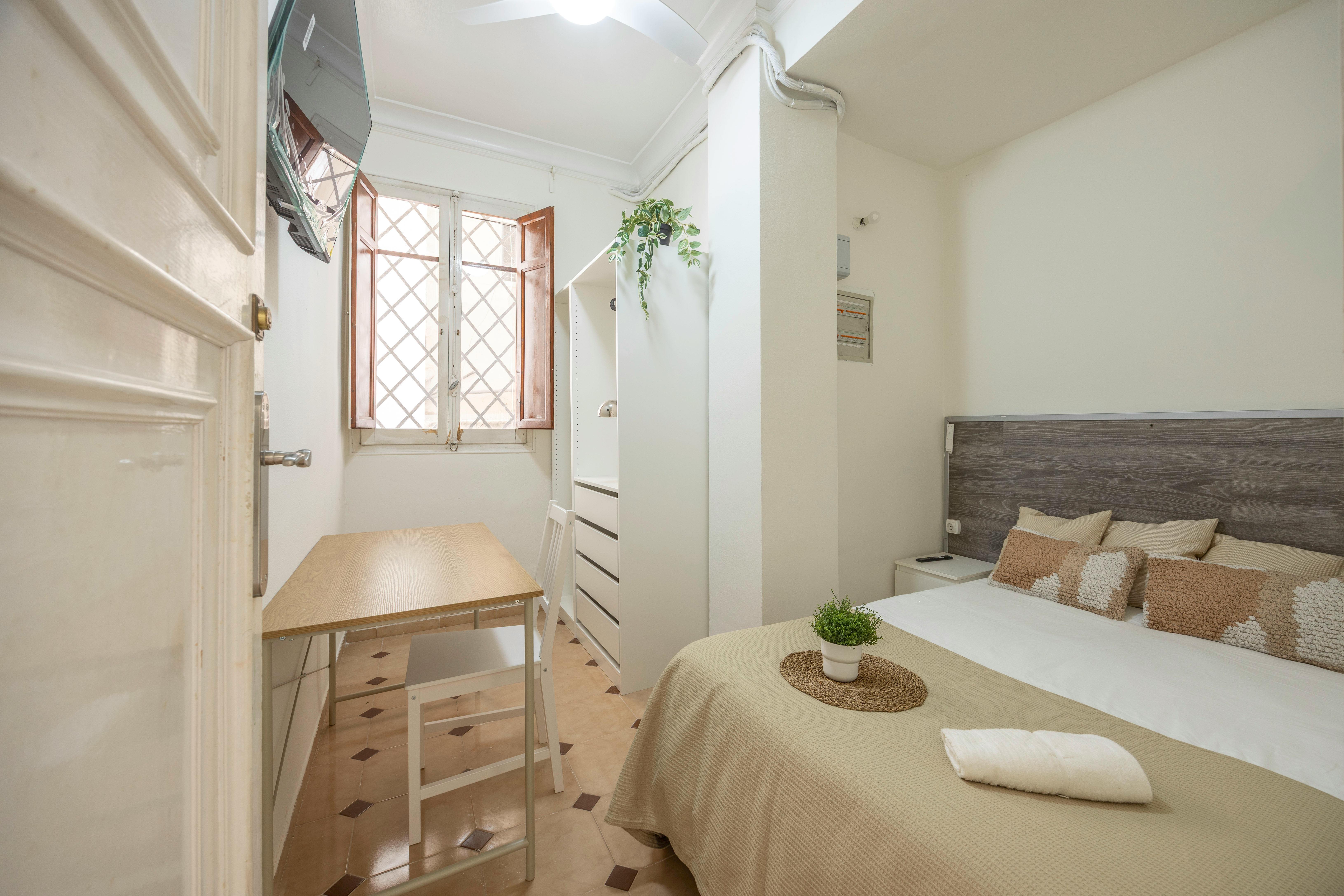 Carrer de Ciscar, Valencia preview