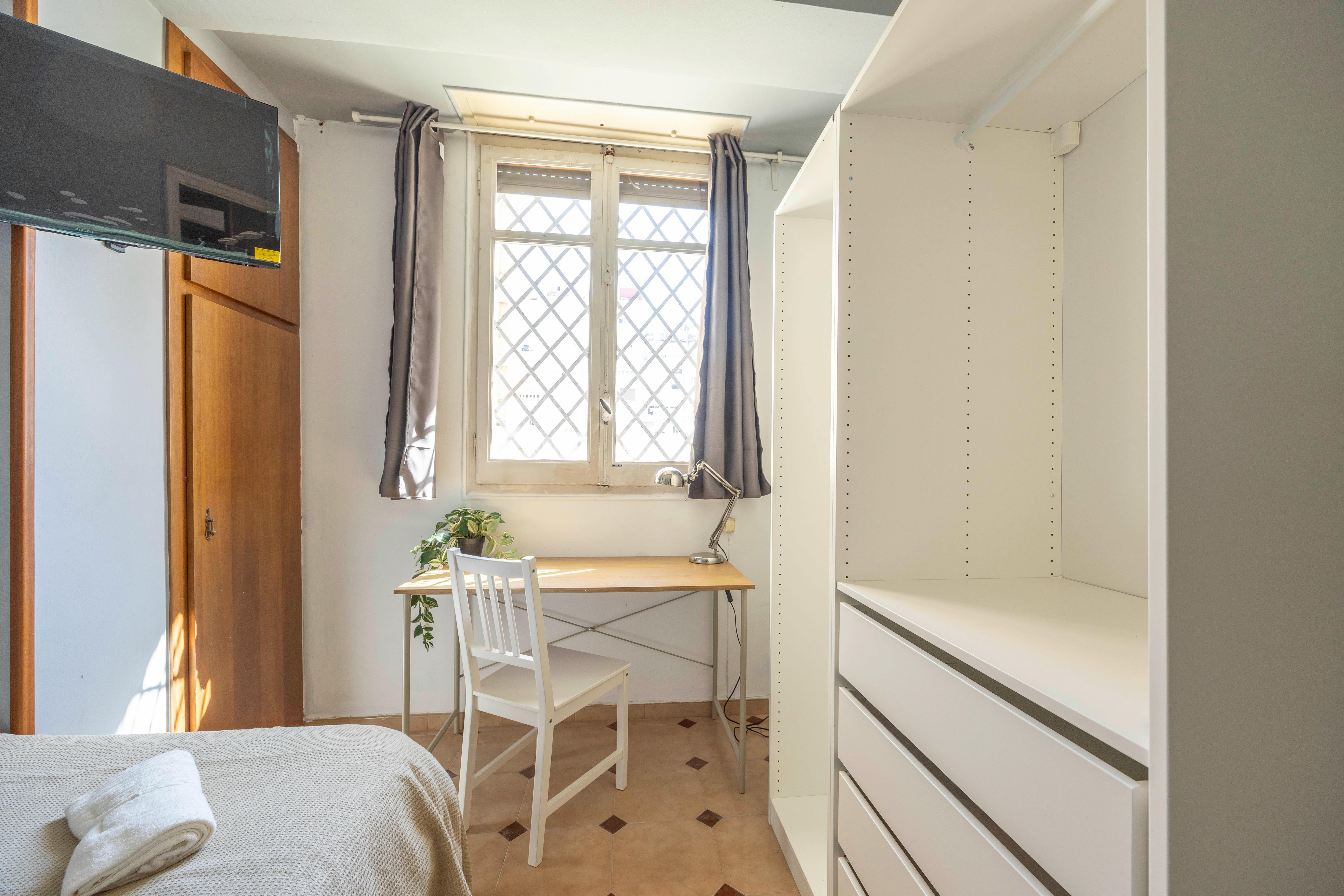 Carrer de Ciscar, Valencia preview