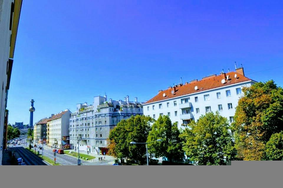 2-Bedroom Apartment in Burghardtgasse, Vienna (1737896) ROOM 1