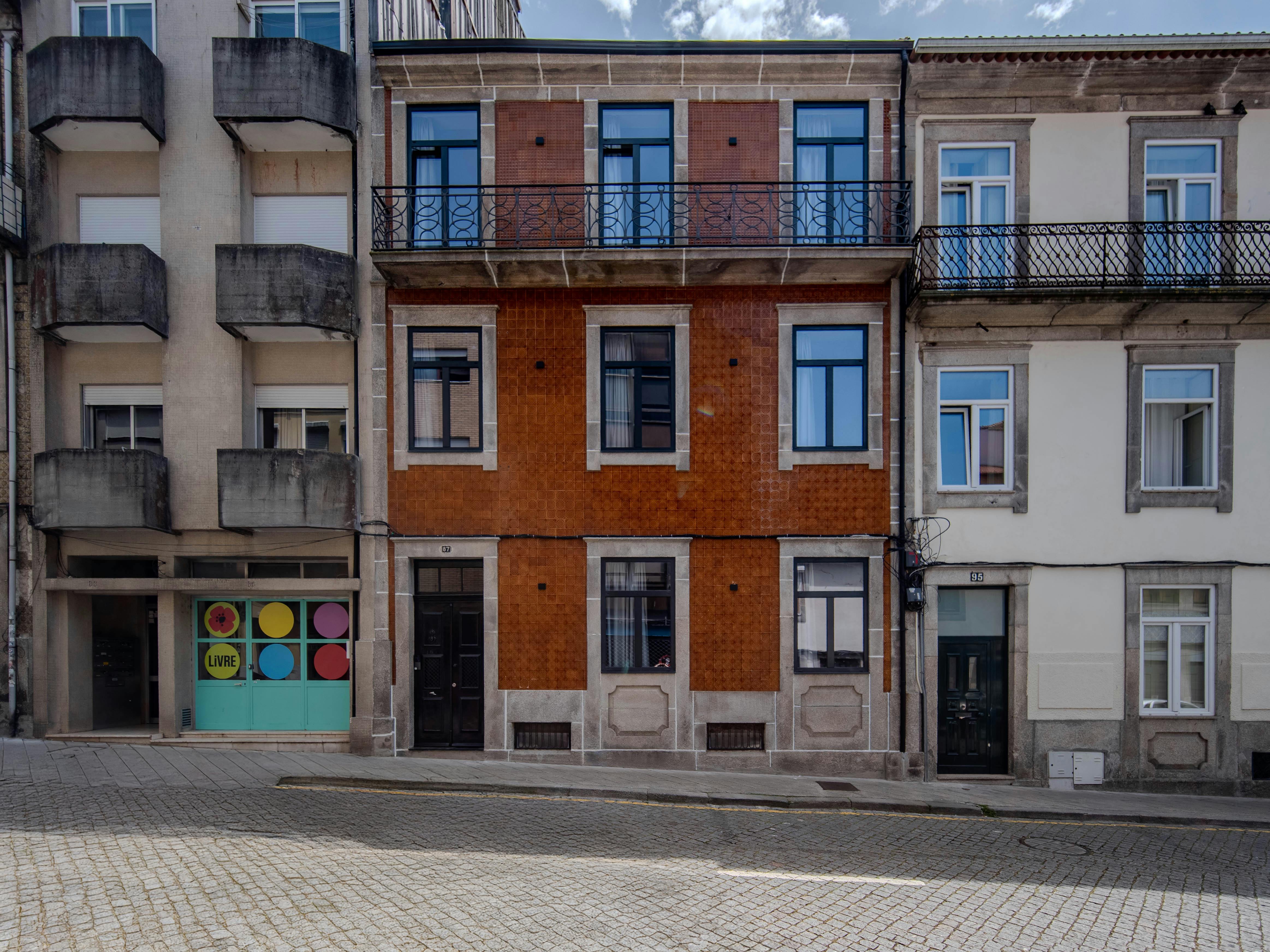 1-Bedroom Apartment in Rua dos Bragas, Porto (1737962) ROOM