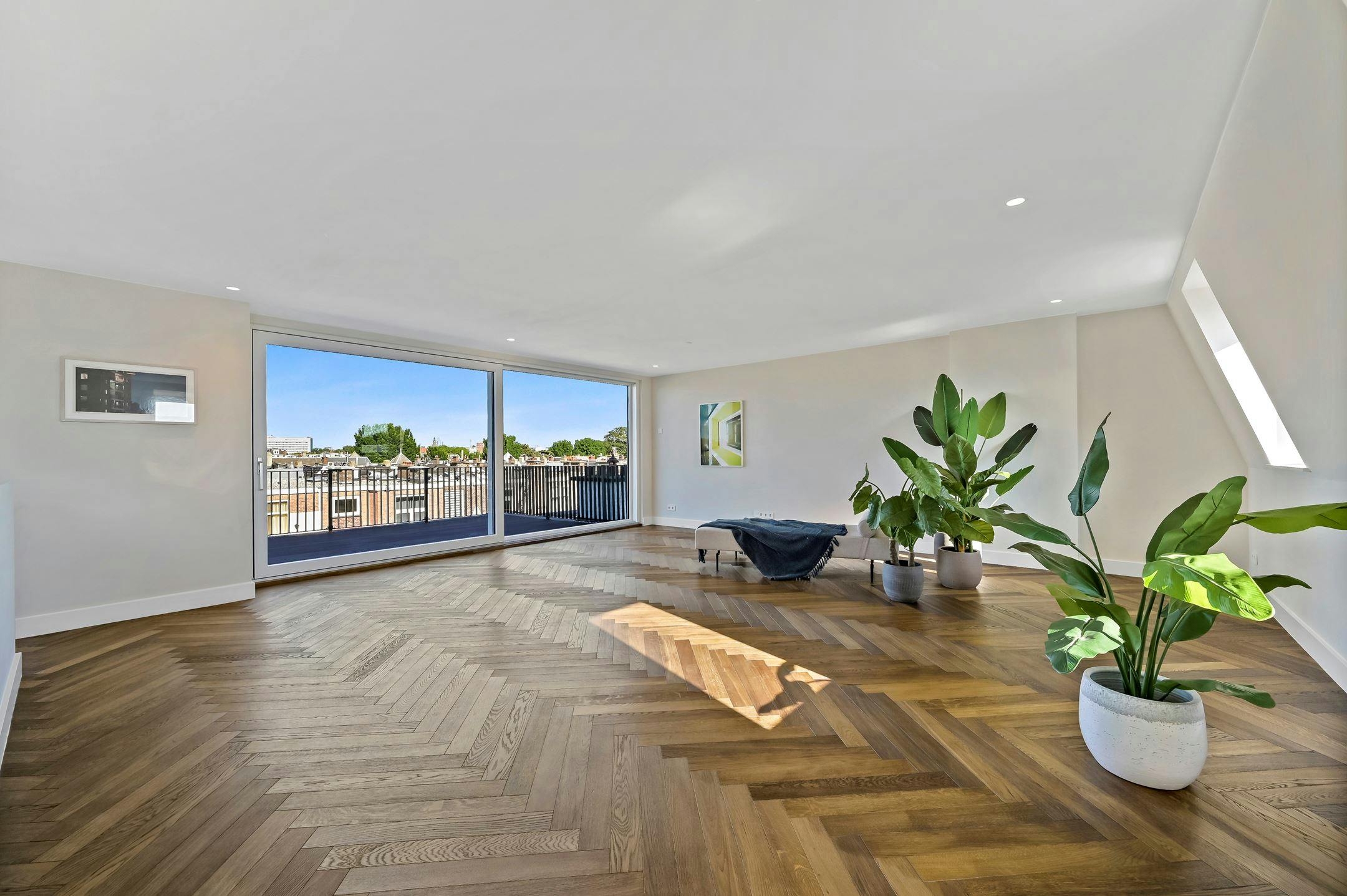 4-Bedroom Apartment in Blois van Treslongstraat, The Hague (1737967) ROOM 3