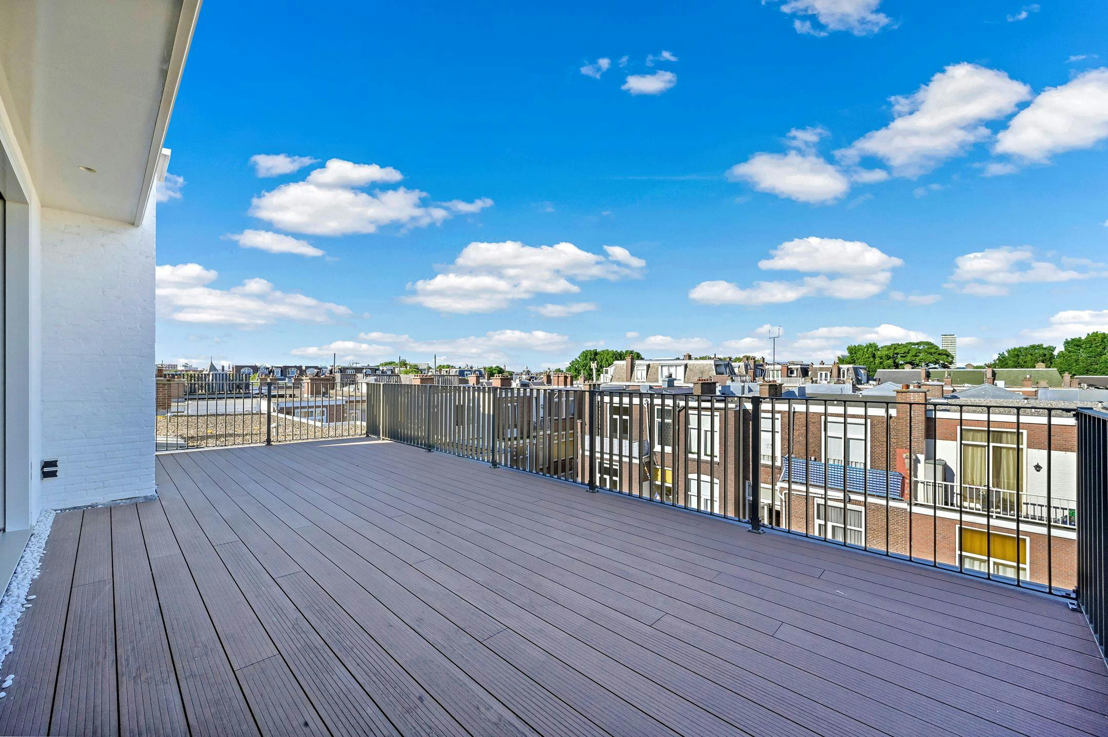 4-Bedroom Apartment in Blois van Treslongstraat, The Hague (1737967) ROOM 2