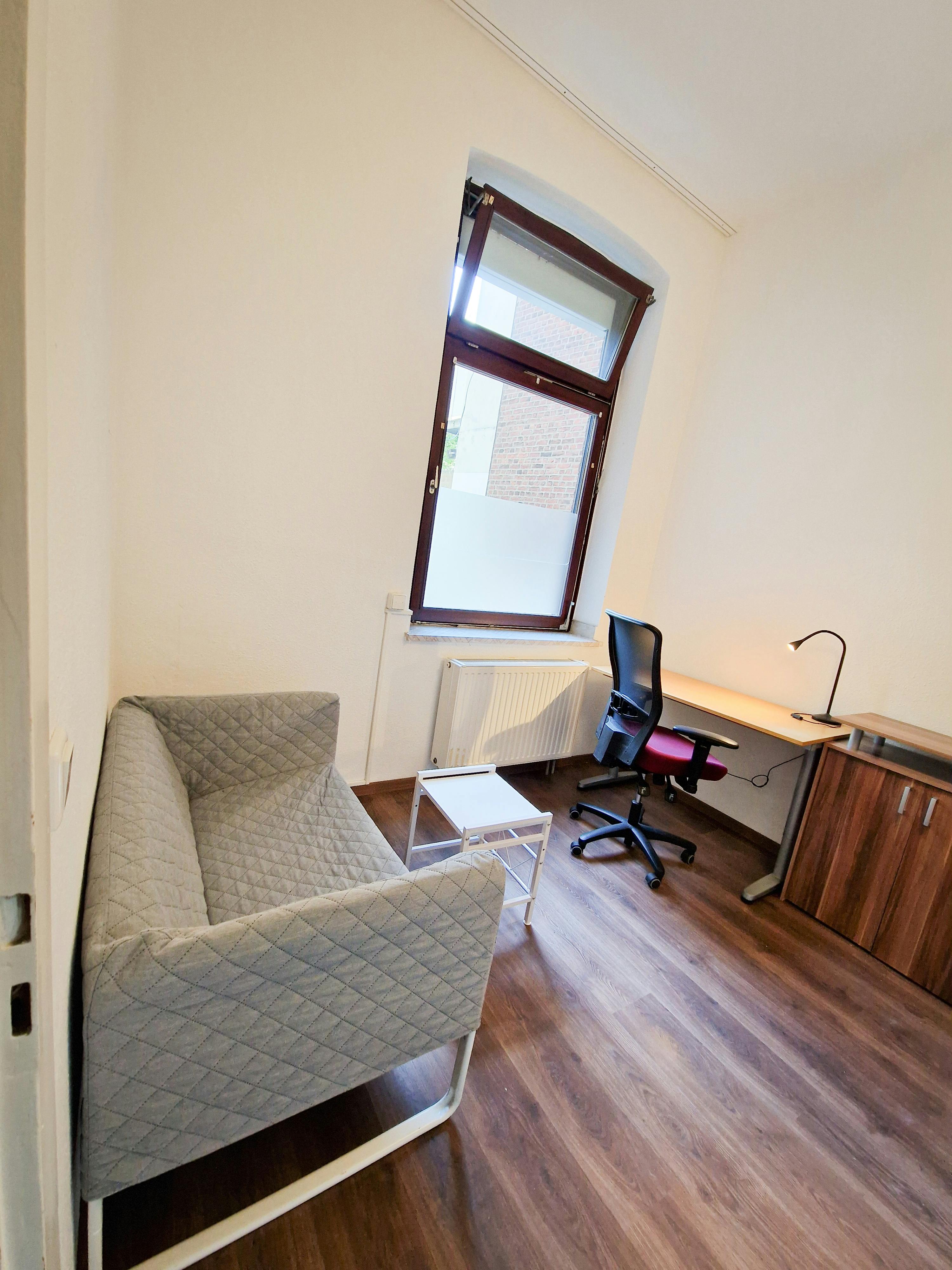 Отдельная комната сдается в аренду за 749 € в месяц в Düsseldorf, Kempgensweg