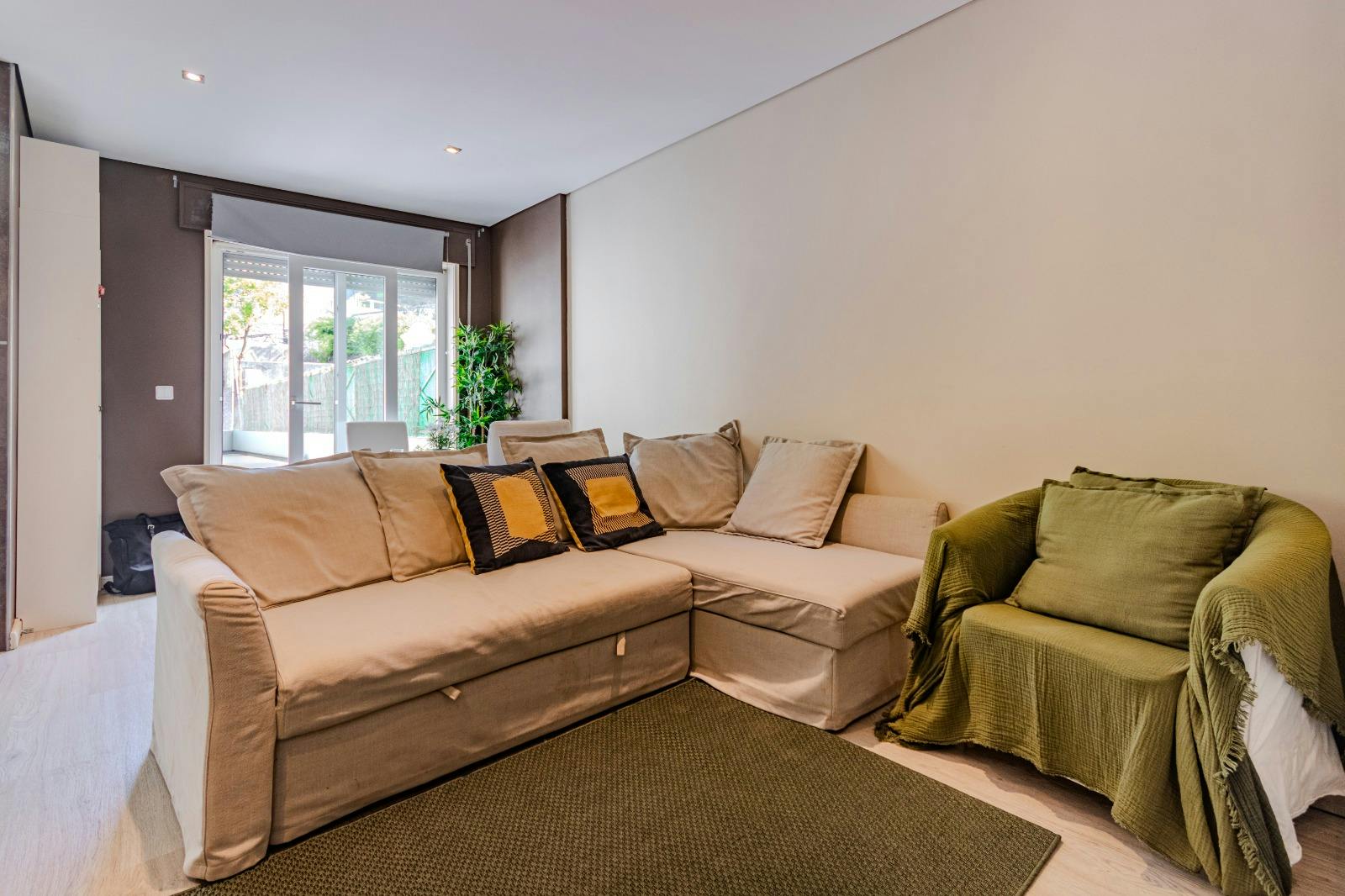 2-Bedroom Apartment in Rua de Oliveira Monteiro, Porto (1738052) ROOM 3