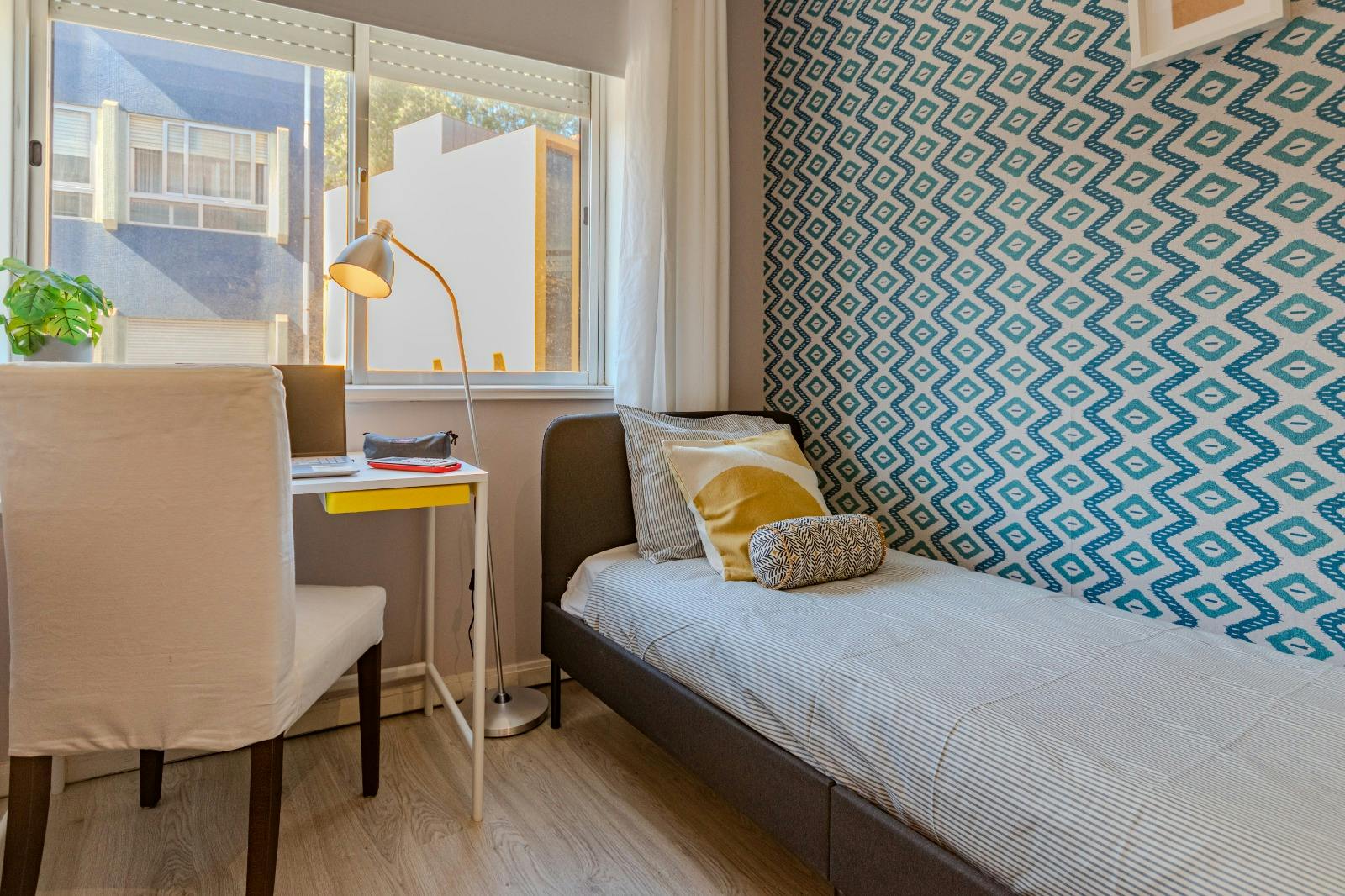 Private room in Rua de Oliveira Monteiro, Porto (1738063) room image 2