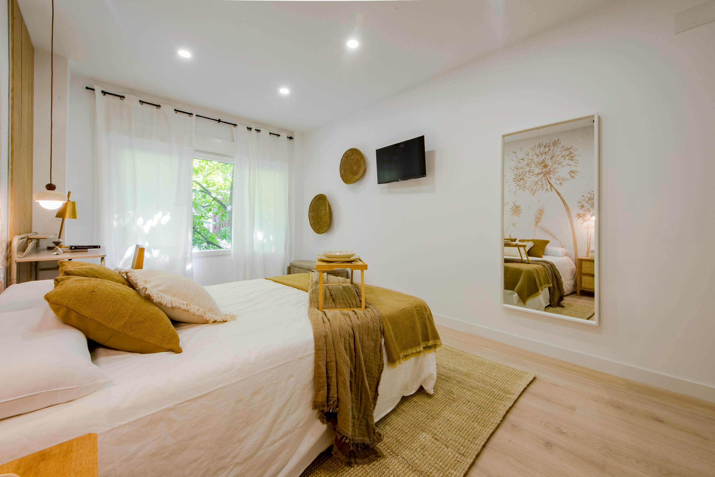 Shared room in Calle de Claudio Coello, Madrid (1738087) room image 2