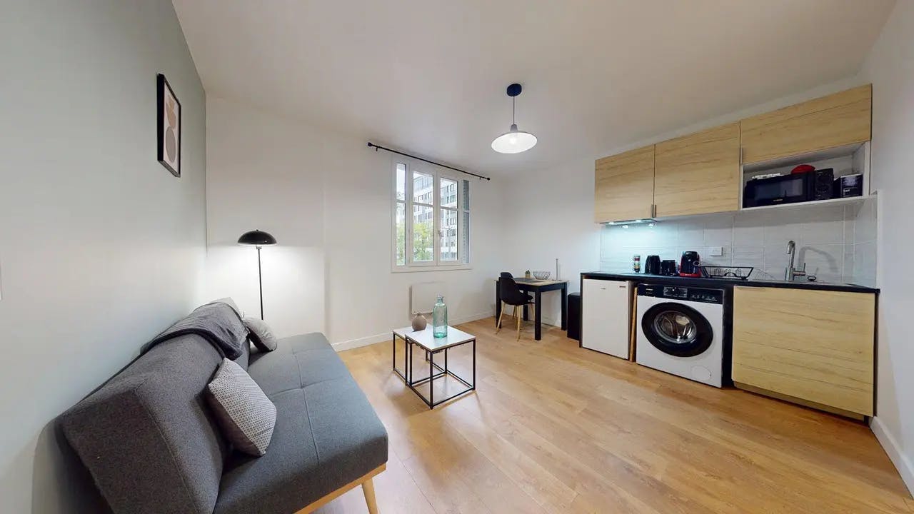 Wohnung zu mieten für 850 € pro Monat in Lyon, Rue de la Villette