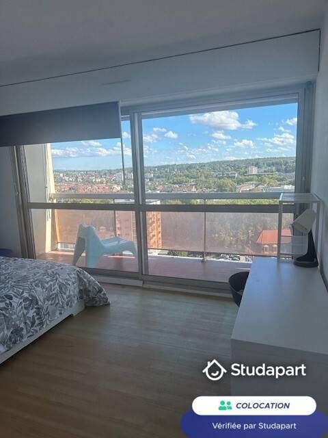Pièce à Mulhouse